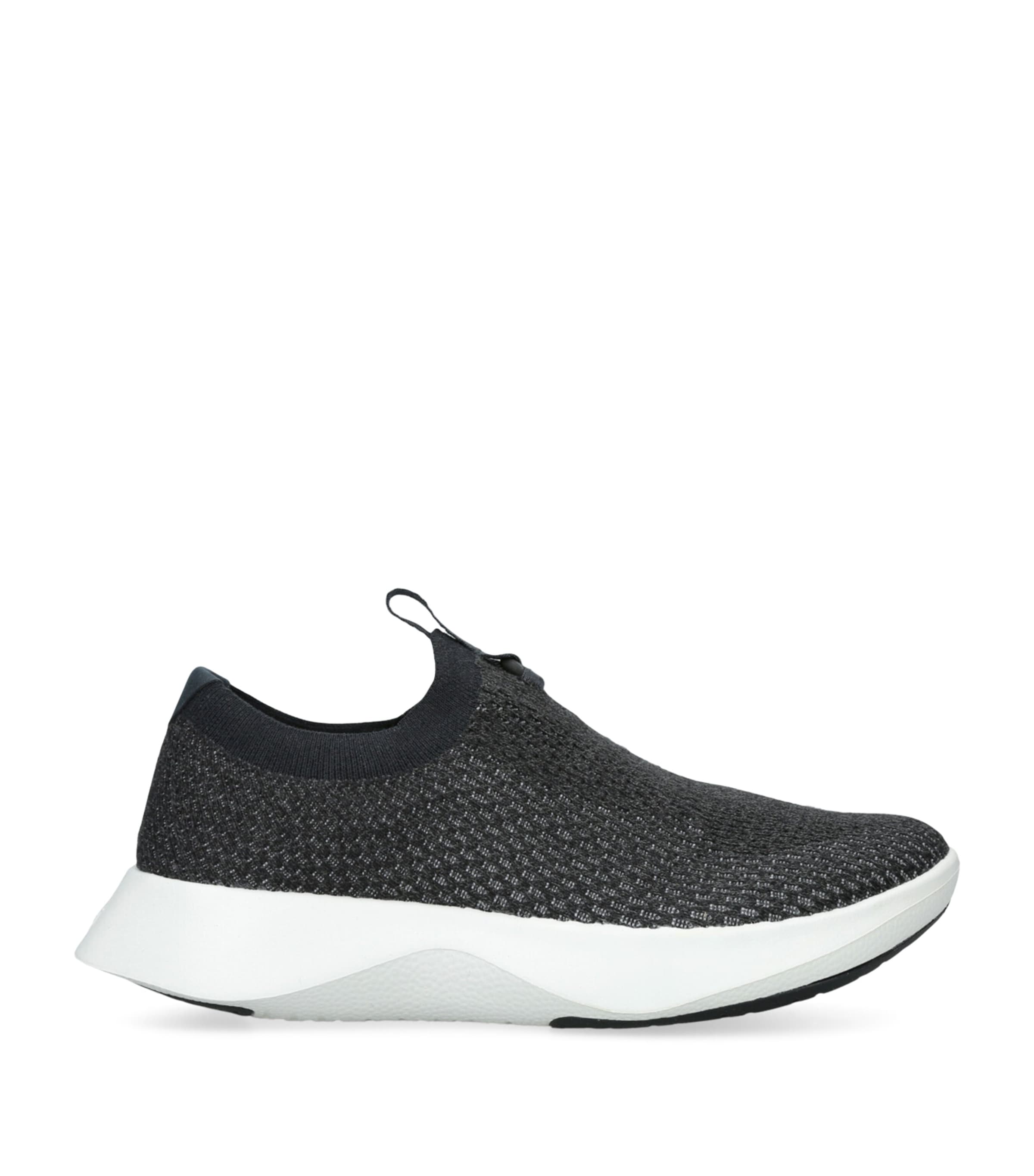 Allbirds Tree Dasher Relay Contrast-sole Woven Low-top Trainers In Black