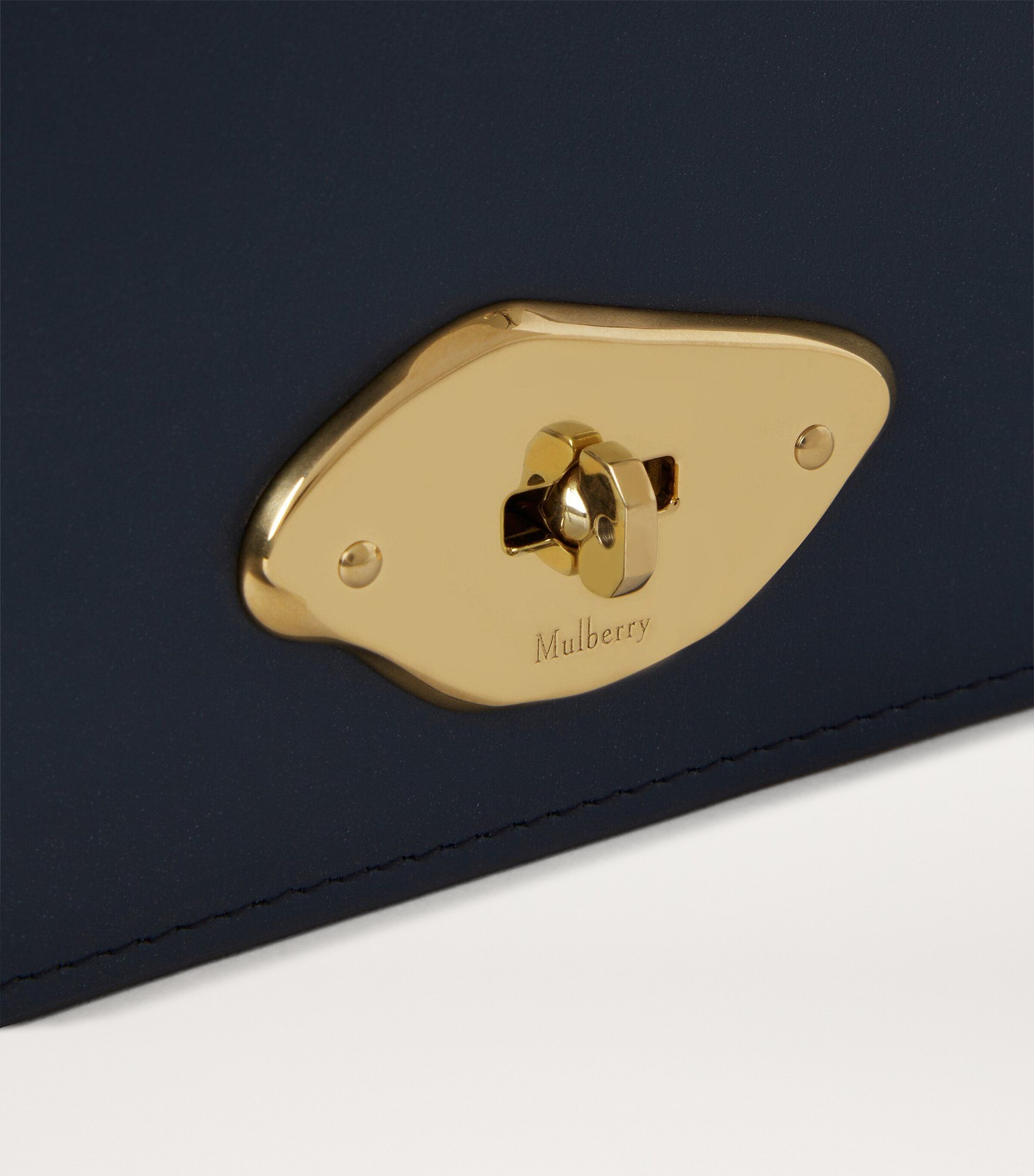 折りたたみ財布 MULBERRY 'Lana' wallet on chain Blue 9810d587b9f395cca054f80969701d