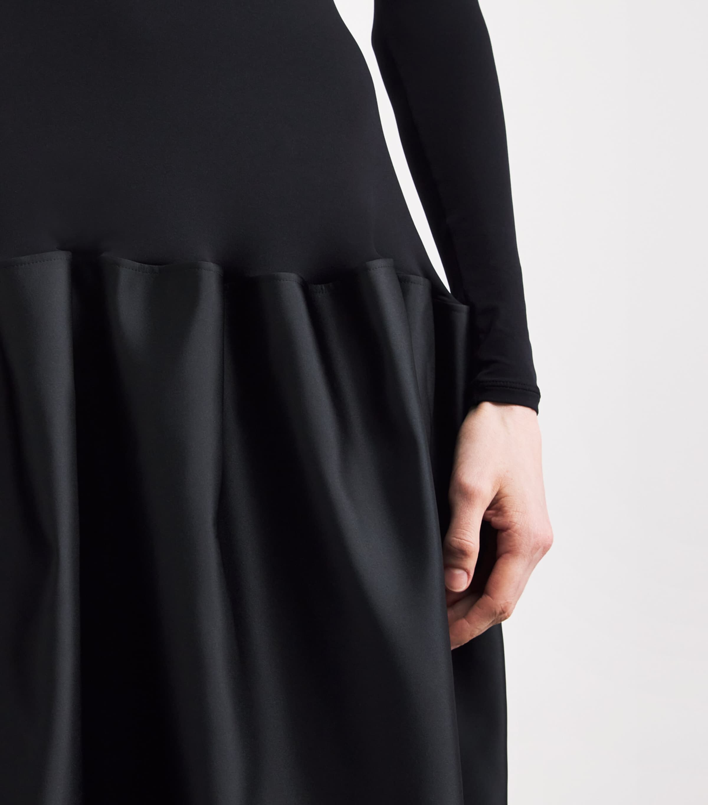 Dropped-Waist Catrin Maxi Dress BLACK Image 6