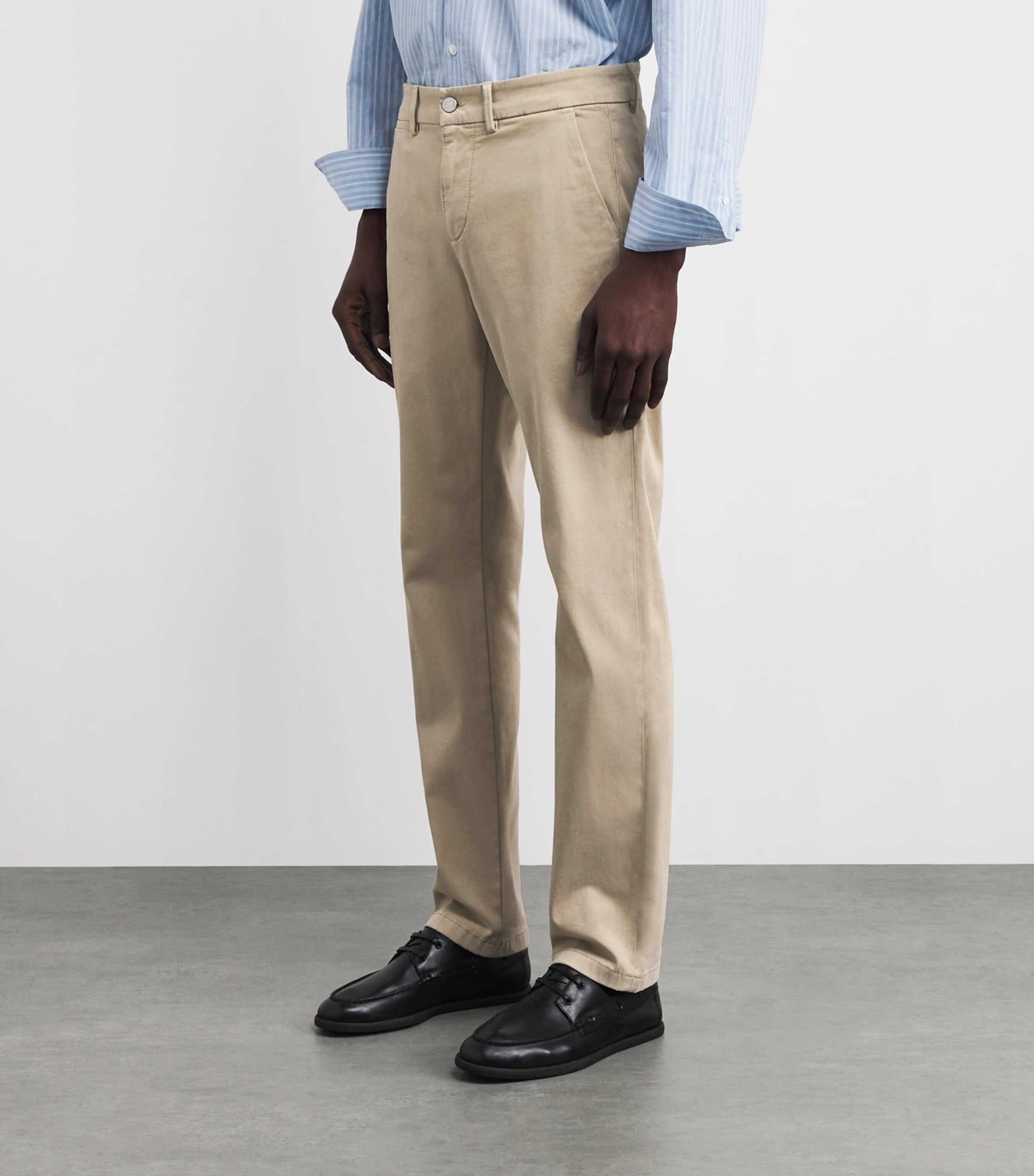 7 For All Mankind Mens Performance Sateen Chinos Sateen Biscuit Image 4