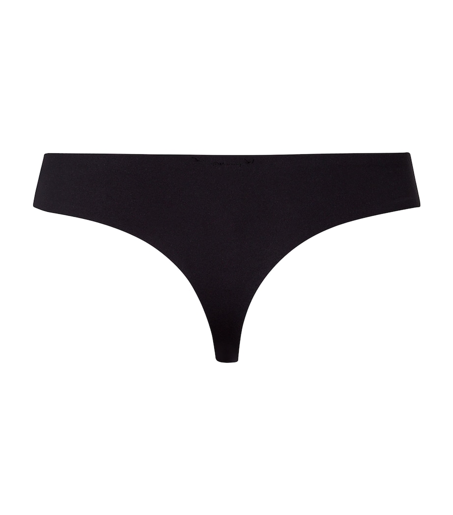 Hanro Womens Invisible Touch Thong Black Image 2