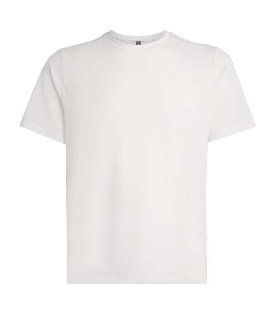 VUORI Mens Current Tech T-Shirt Wht White Image 1