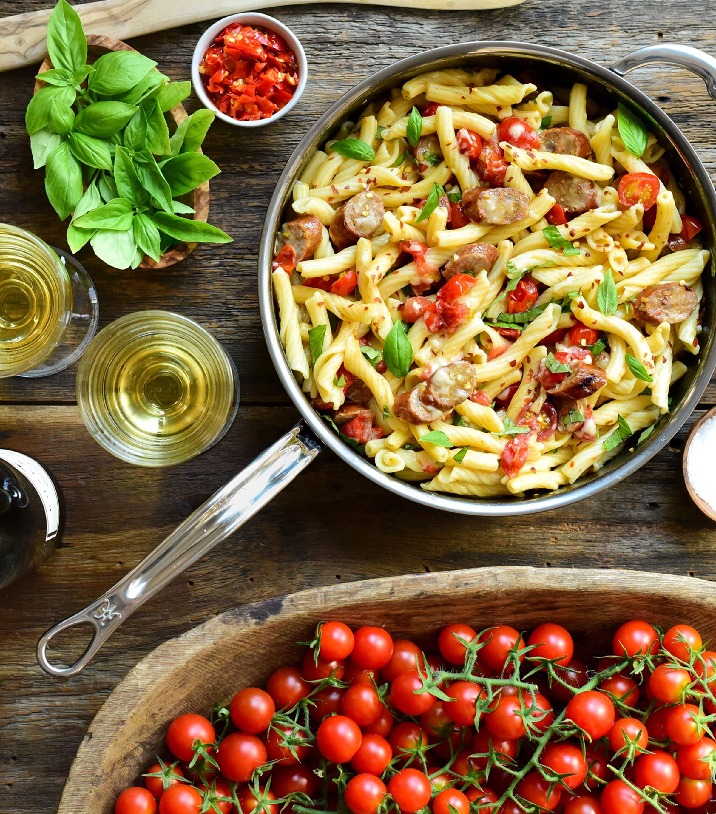 Stainless Steel NanoBond Sauté Pan with Lid (26cm) SILVER Image 4