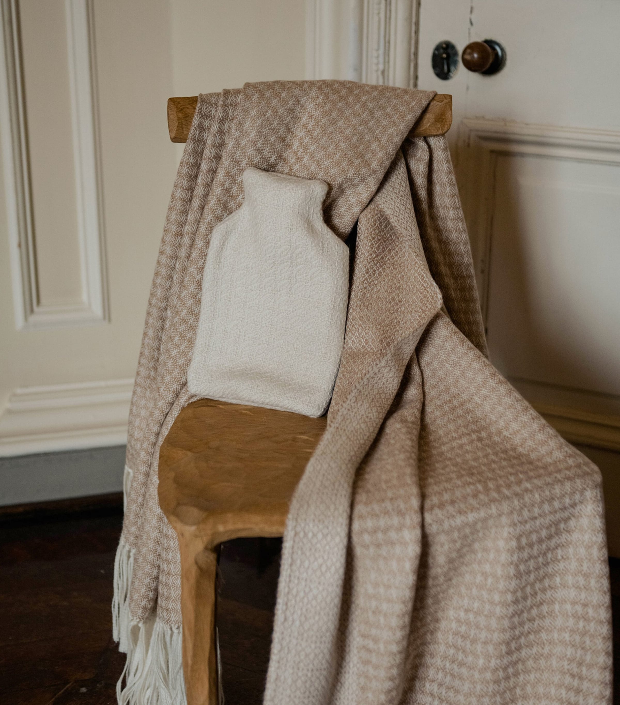 Araminta Campbell Small Alpaca-Blend Hot Water Bottle White Image 2