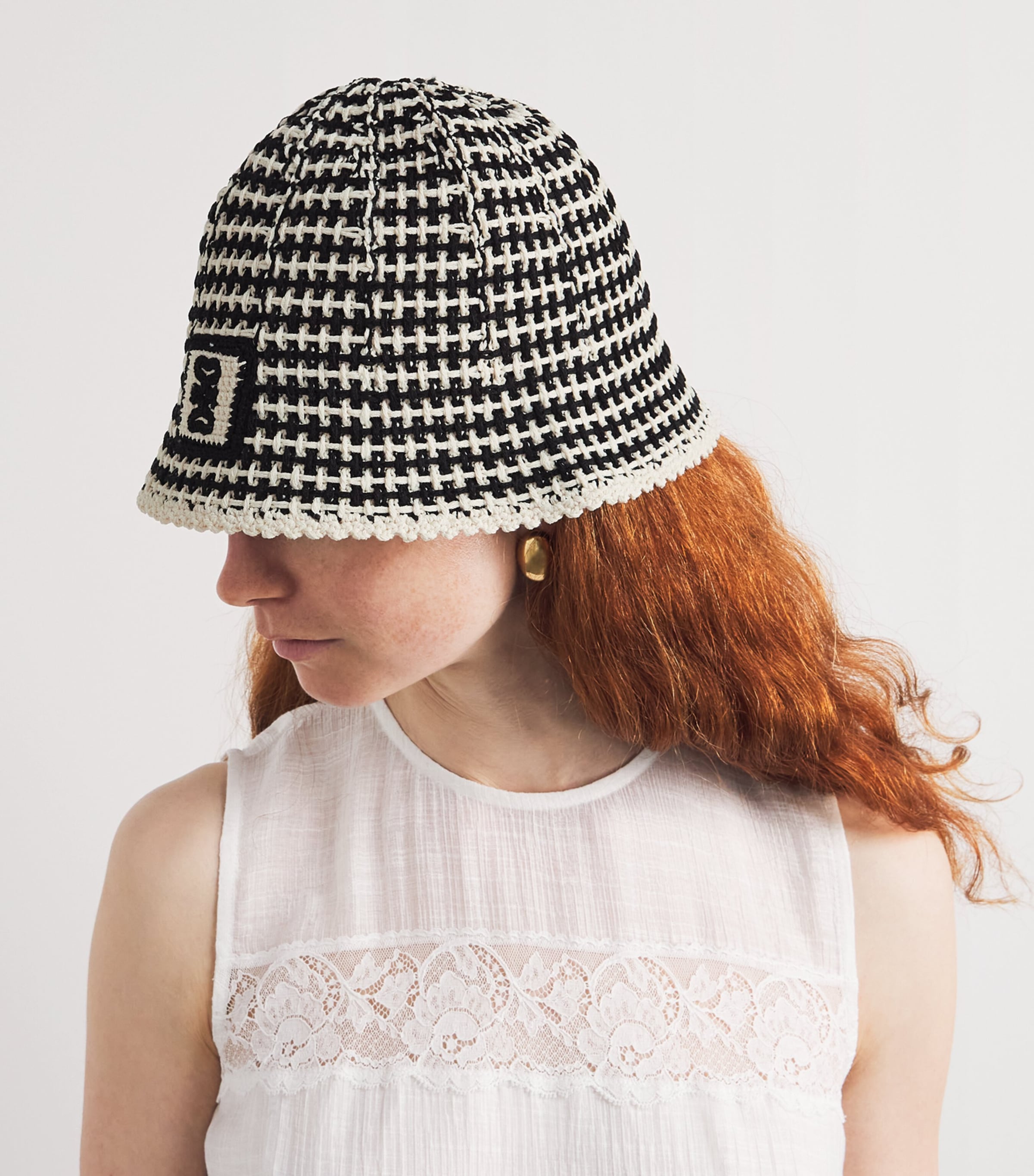 Sandro Paris Crochet Bucket Hat Ecru / Black Image 2