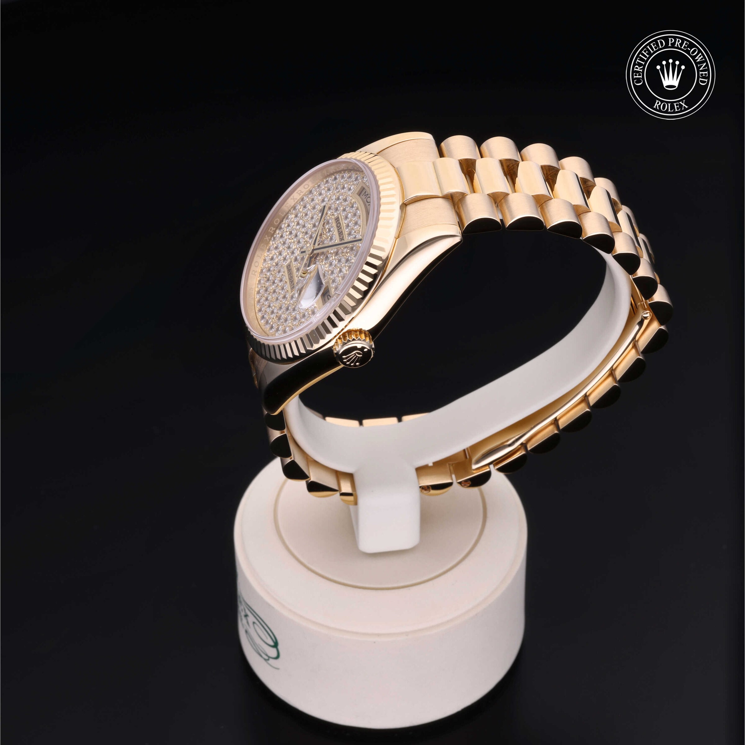 Model image: rolex-certified-pre-owned-Day-Date-36mm-18ct Yellow Gold-2010s-M118238-0097 thumbnail 2