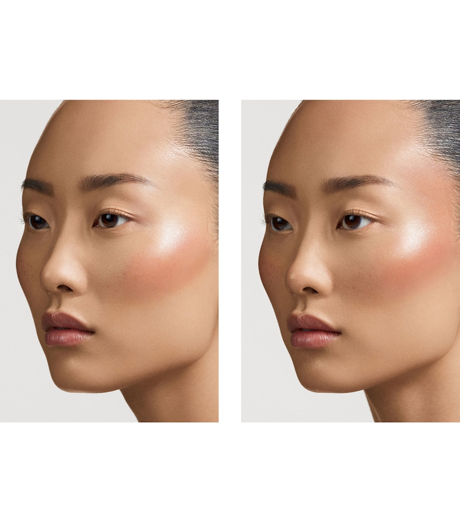 Divine Blush: Legendary Glow Colour Balm ALLURING NUDE Image 4