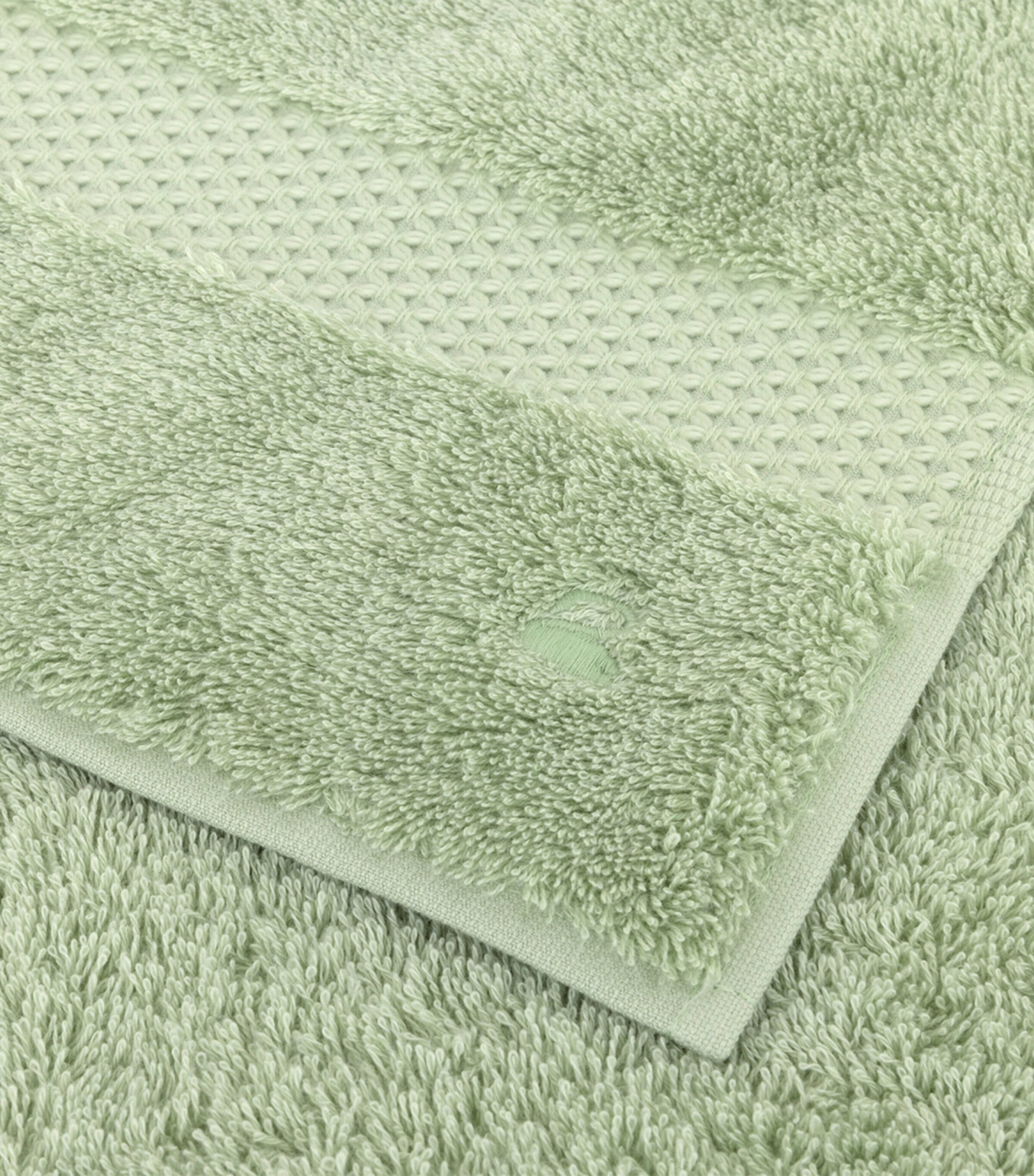 Yves Delorme Etoile Bath Towel (70cm x 140cm) Amande Image 4