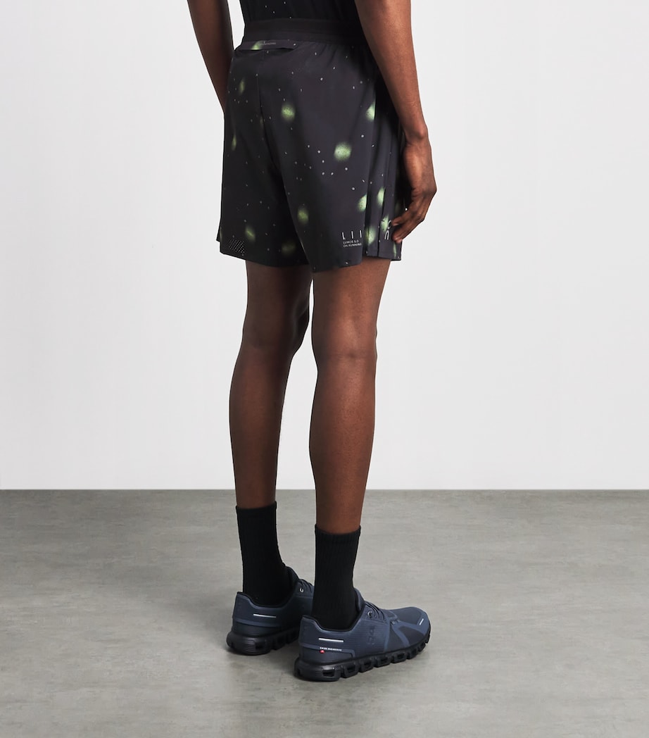 On Mens Reflective Lumos Performance Shorts Black Image 5