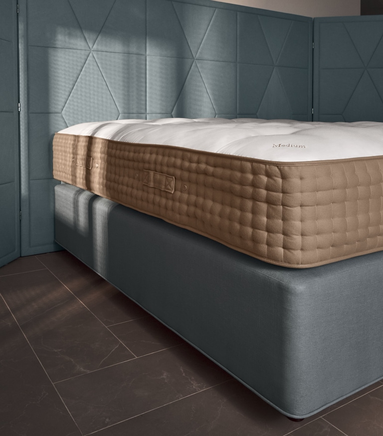 Vispring Diamond Majesty Bed Set (217cm x 215cm) | Harrods UK