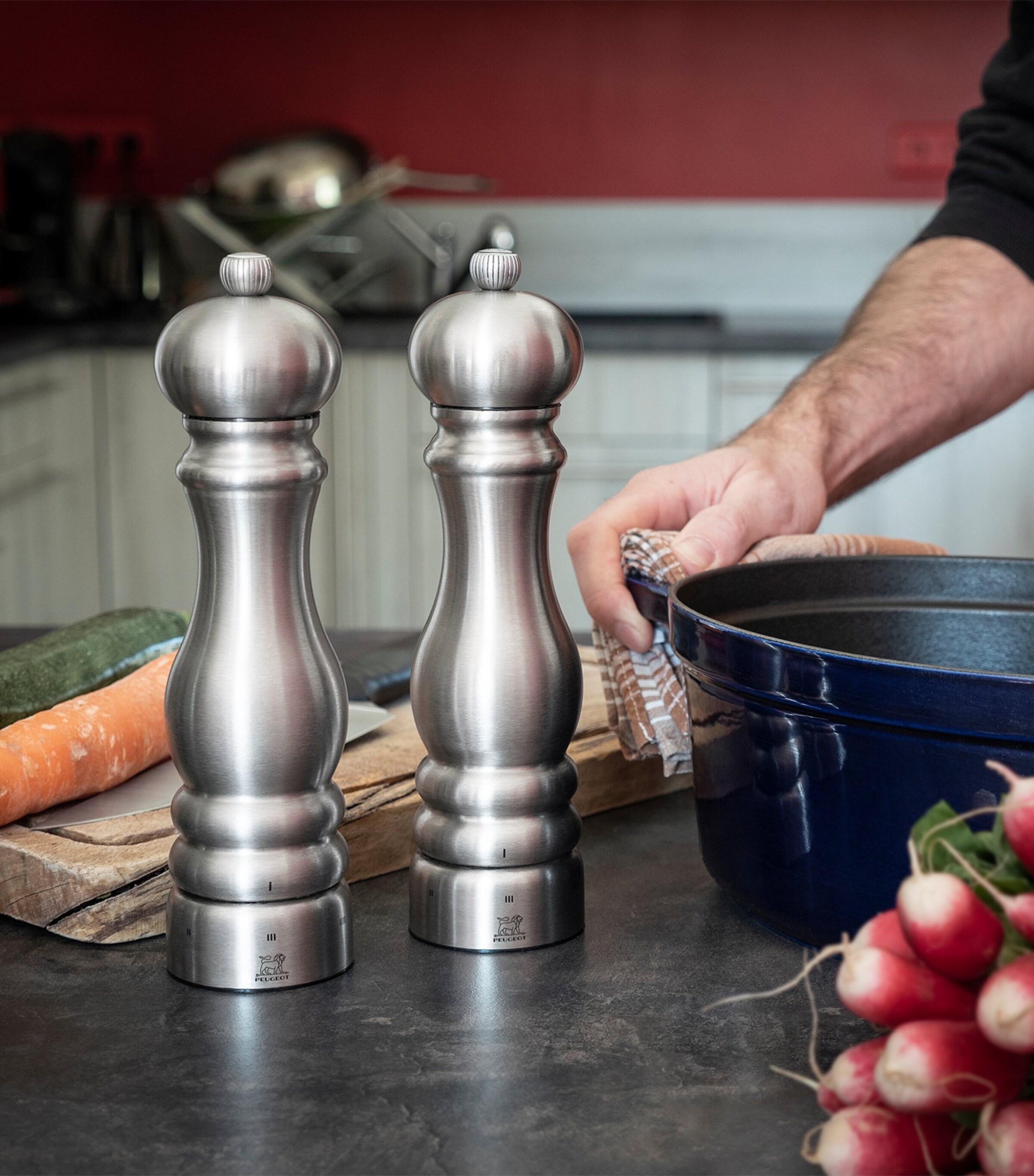 Peugeot Stainless Steel Paris Chef Salt Mill (22cm) Stainless Steel Image 7