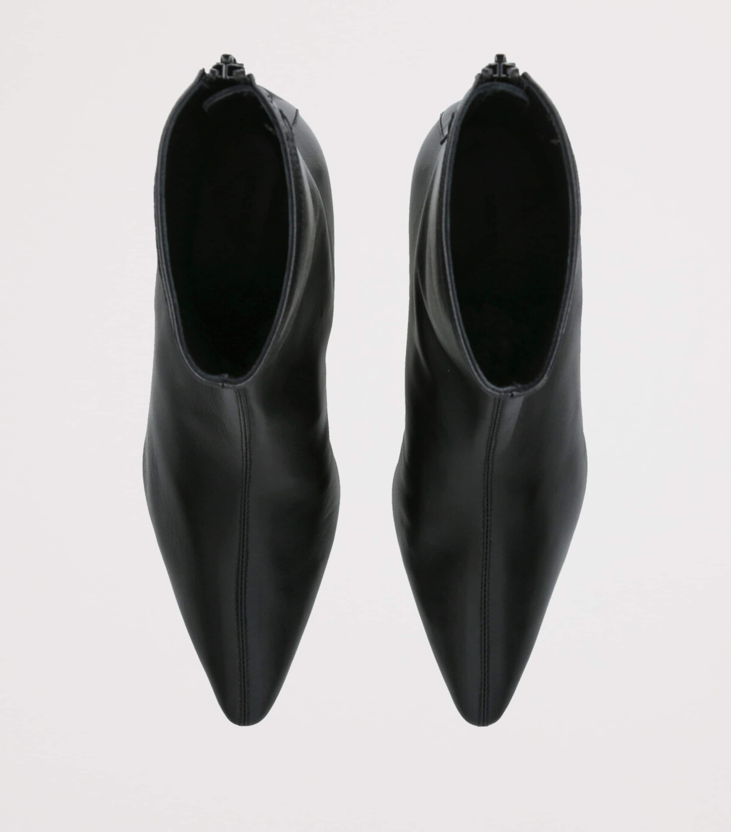 Leather Topo Heeled Boots 45 BLACK Image 4