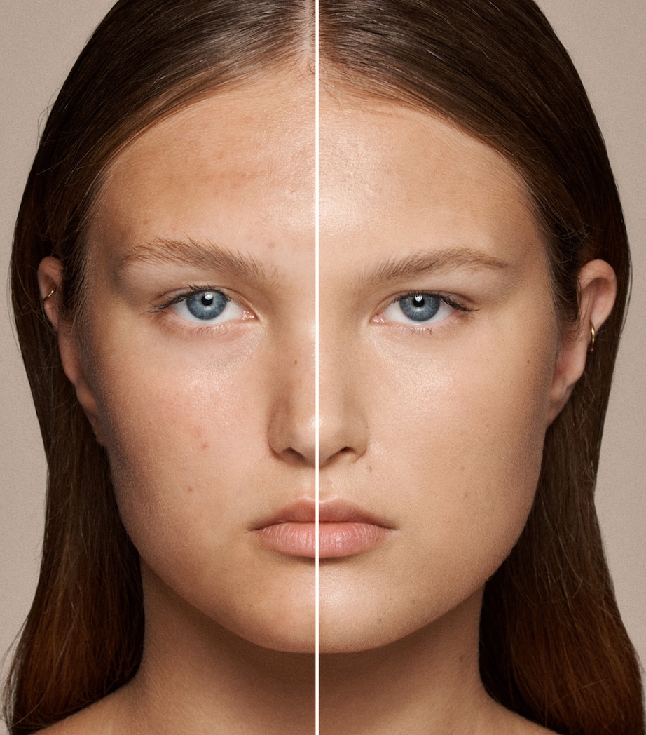 Modern Radiance Concealer LIGHT 3: WARM BEIGE Image 2