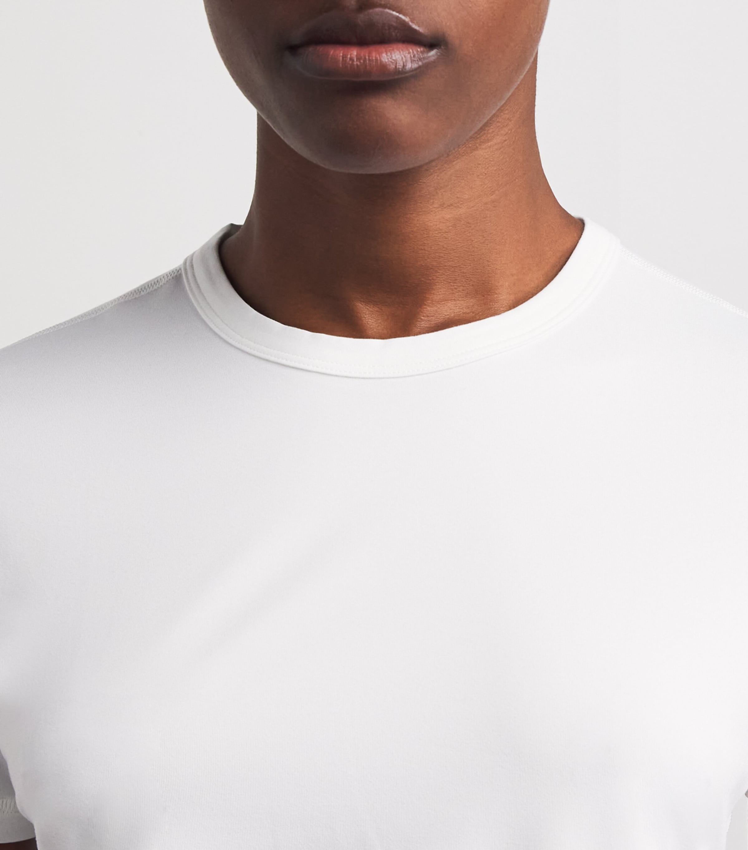 VUORI Womens Lux T-Shirt White Image 3