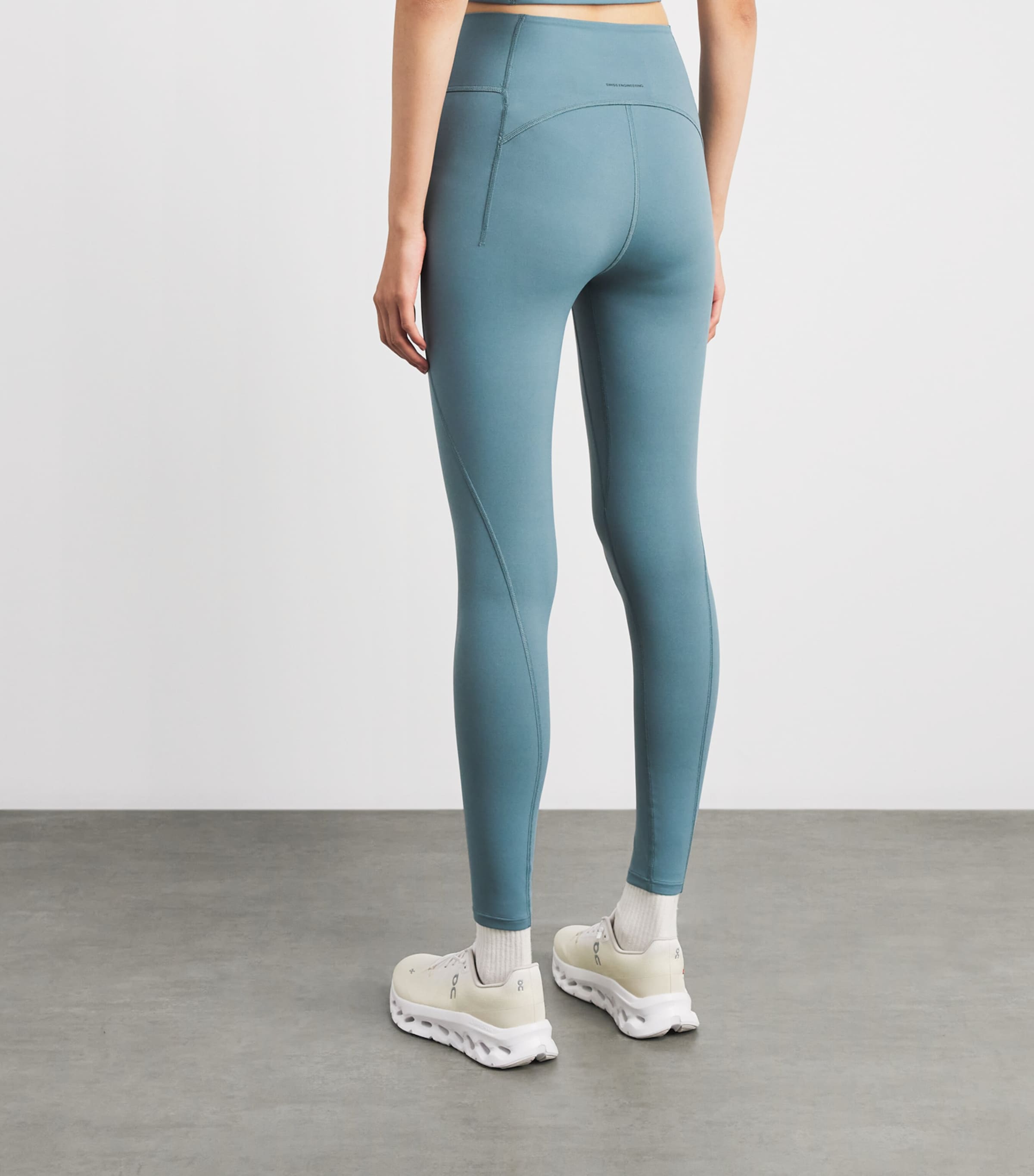 On ON SPORT LEGGINGS STUDIO TIGHTS Agave Image 5