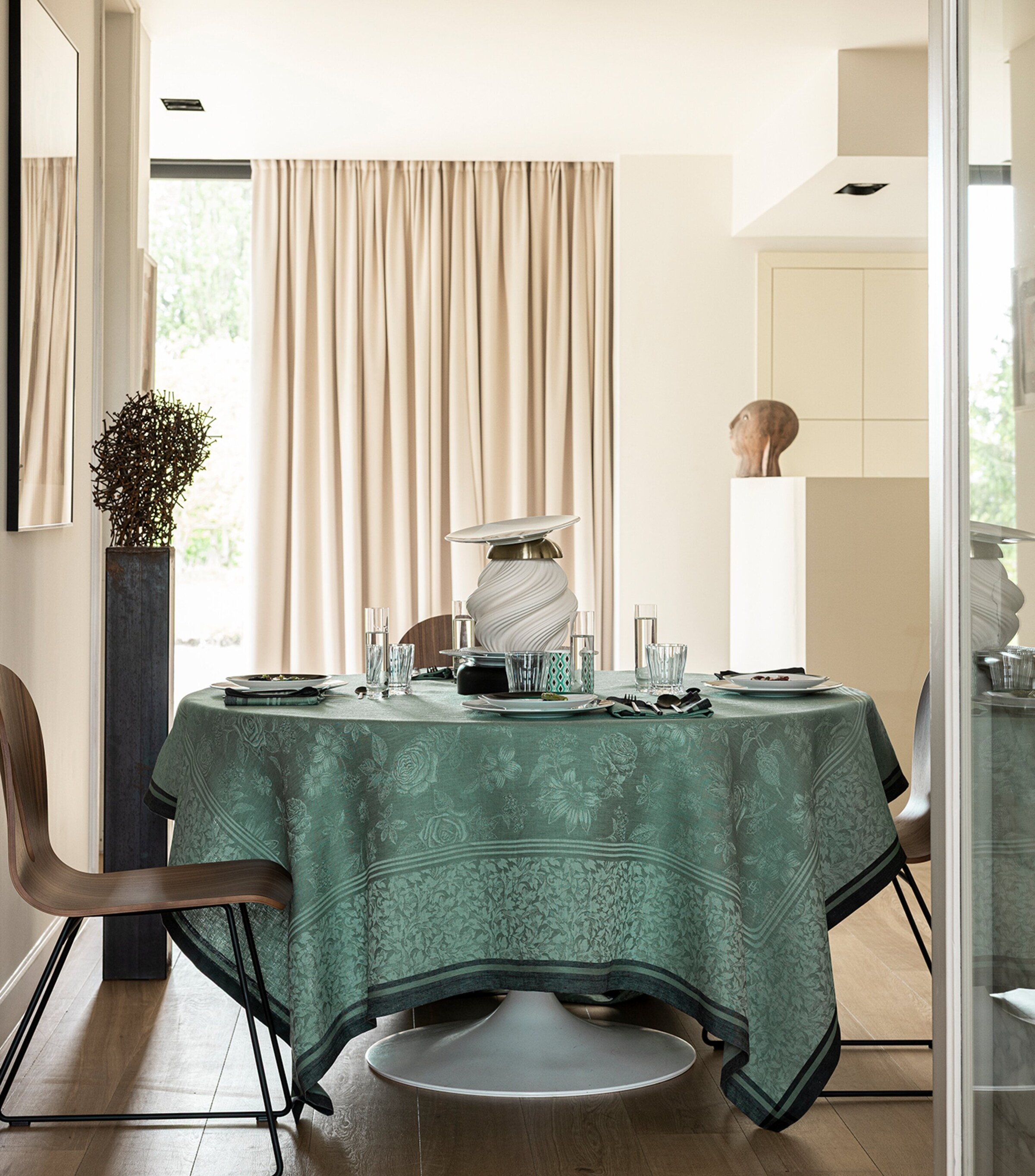 Linen Romance Tablecloth (175cm x 250cm) GREEN Image 2