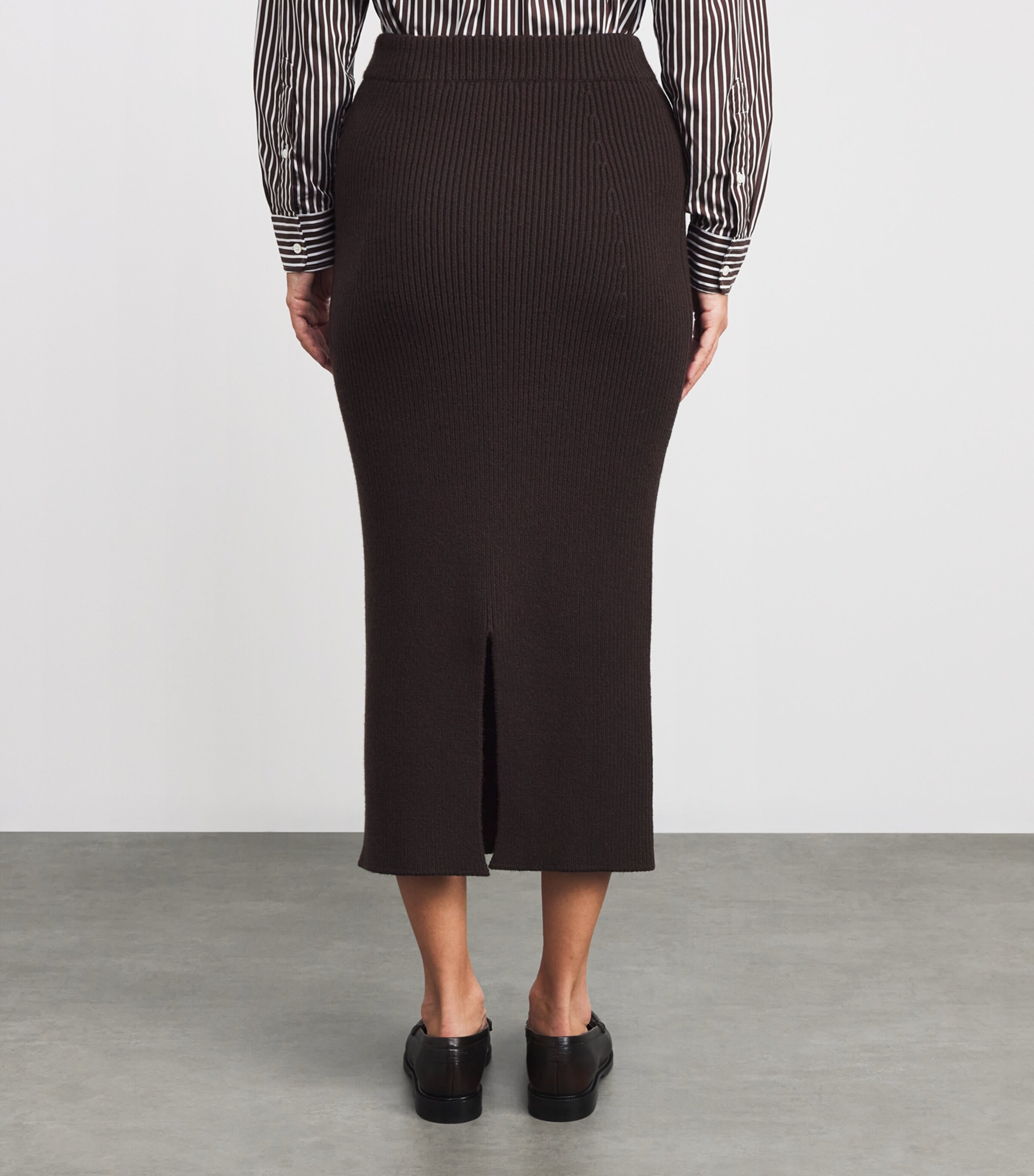 Cashmere-Blend Ribbed Midi Skirt SB7290 MOLASSES Image 4