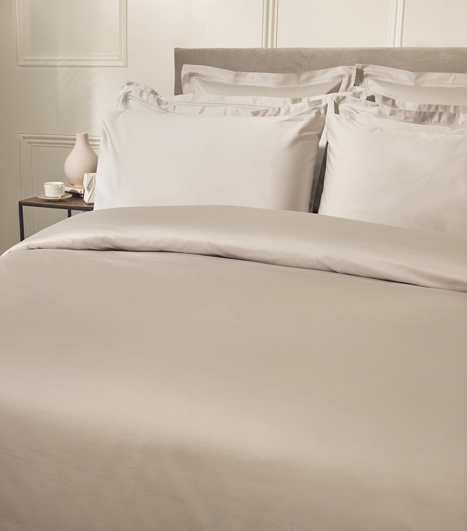 Harrods of London Brompton II Double Flat Sheet (230cm x 260cm) Light Grey Image 3