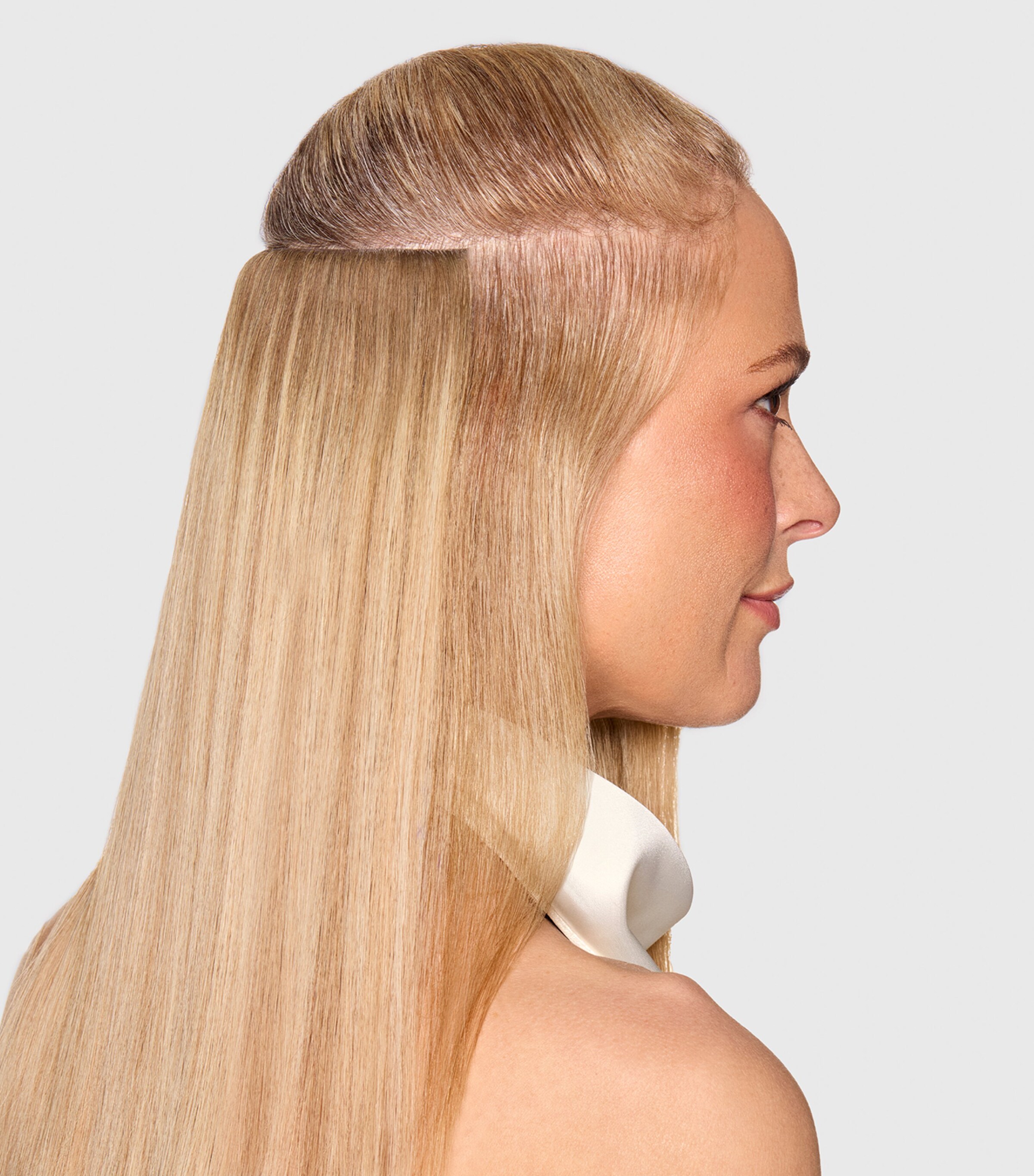 Beauty Works x Huda BARELY THERE Mix & Match Volumiser Clip-In Hair Extensions (18") DESERT DUNE Image 4