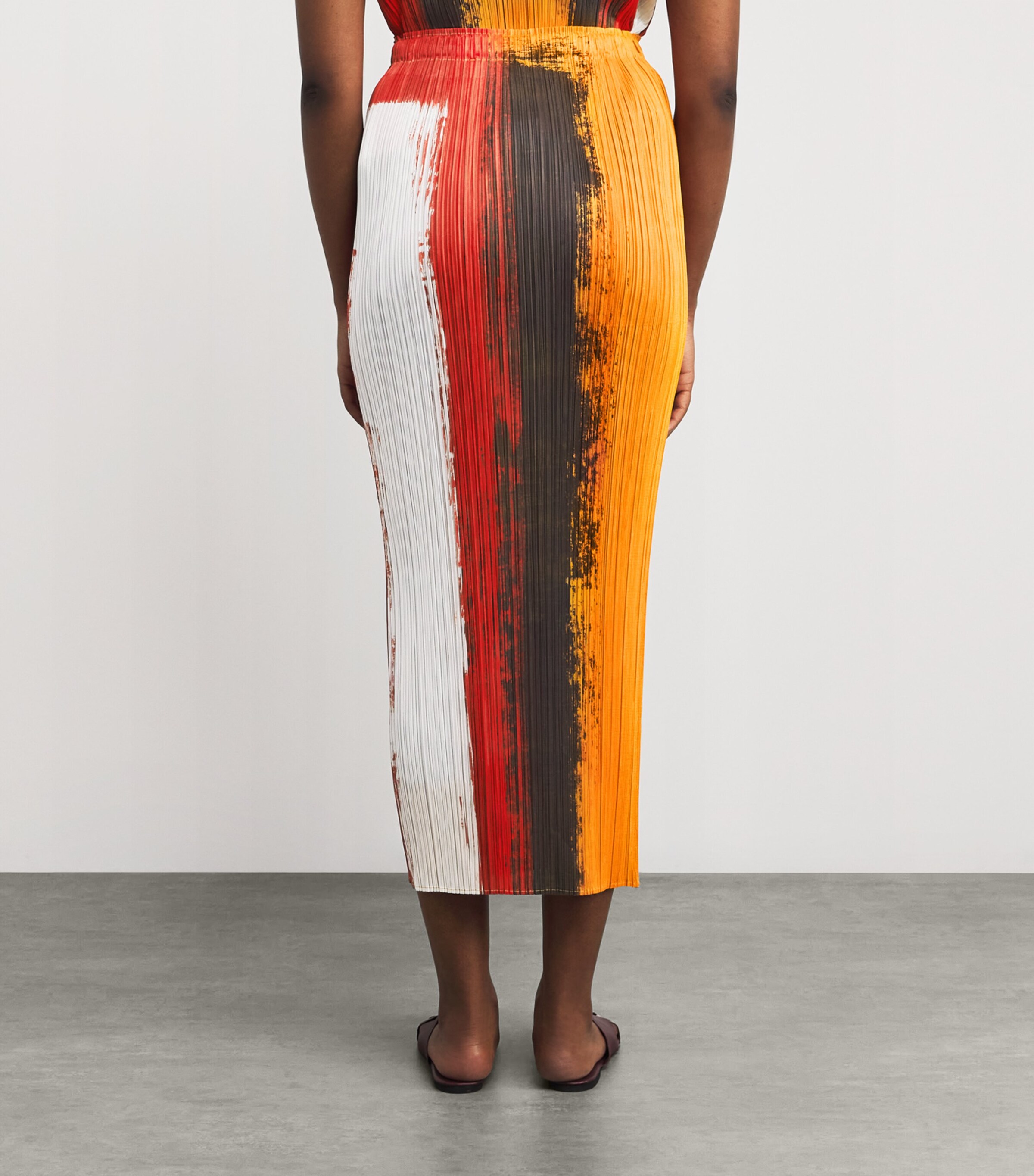 Jump Midi Skirt RED Image 4