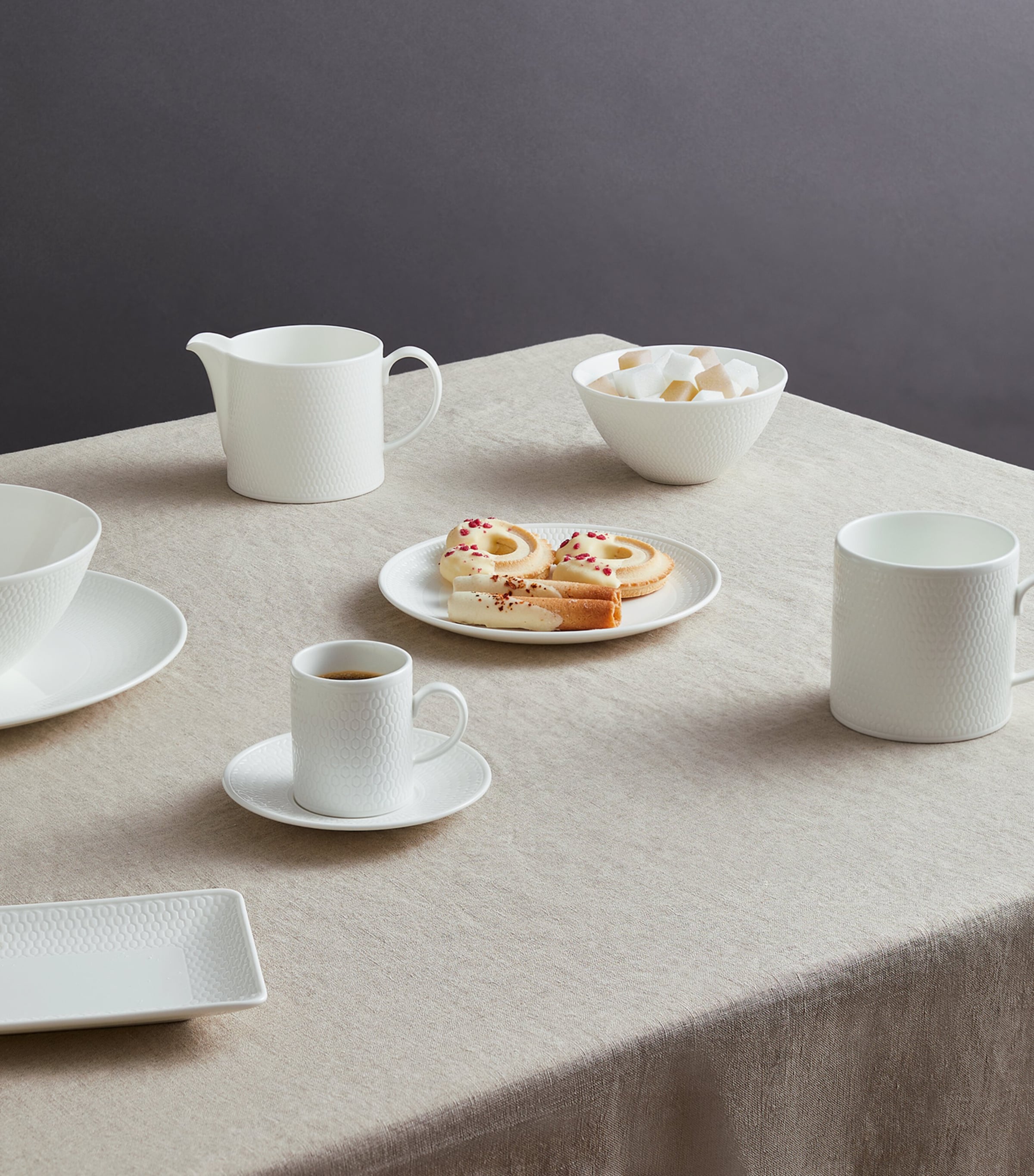 Gio Plate (17cm) CLEAR Image 3