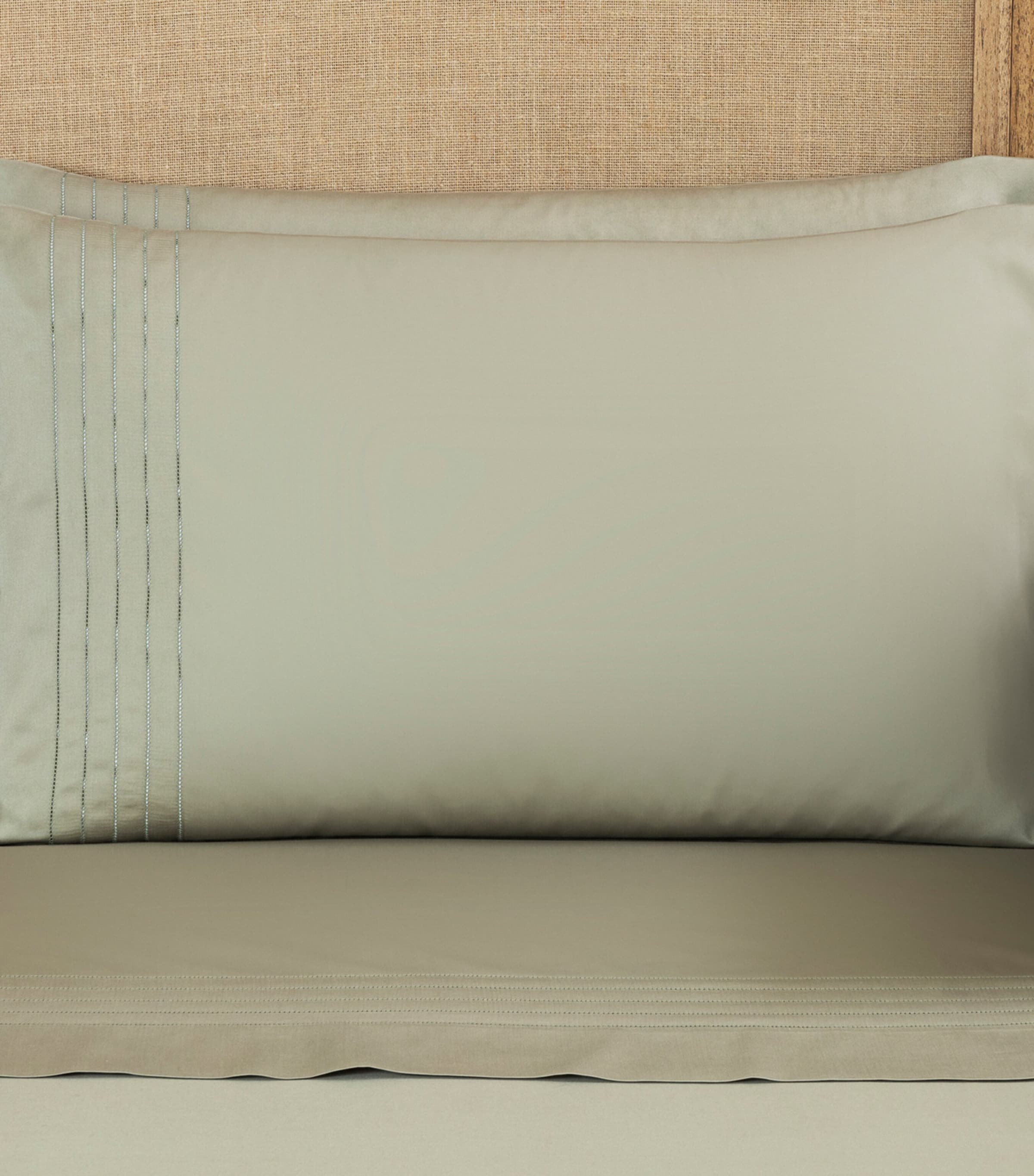 Frette Cotton Lush Ajour Oxford Pillowcase Set In Green