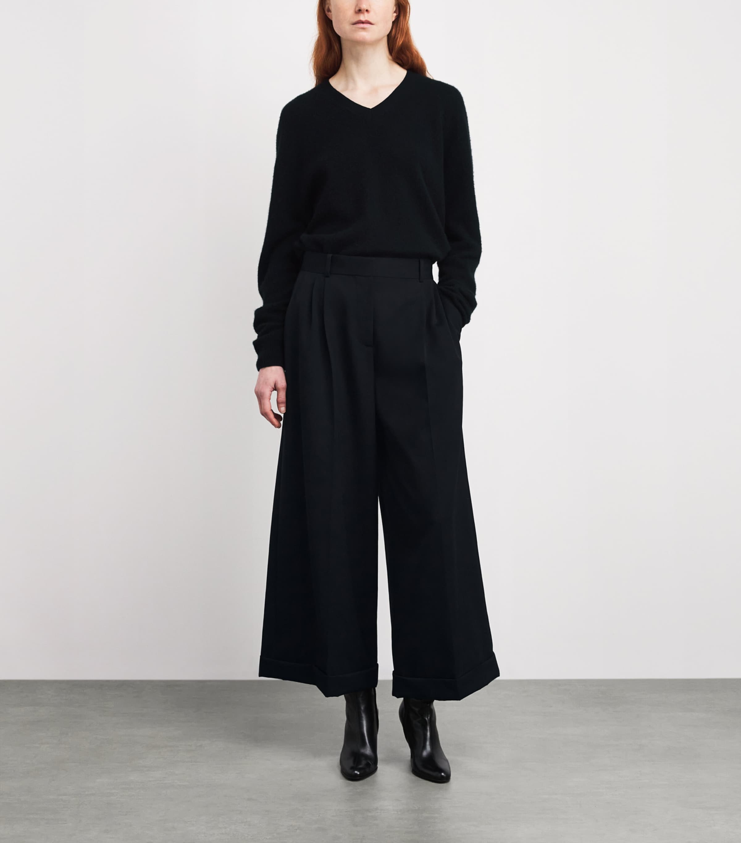 The Row Womens Numi Goat Cashmere Sweater Black Image 2