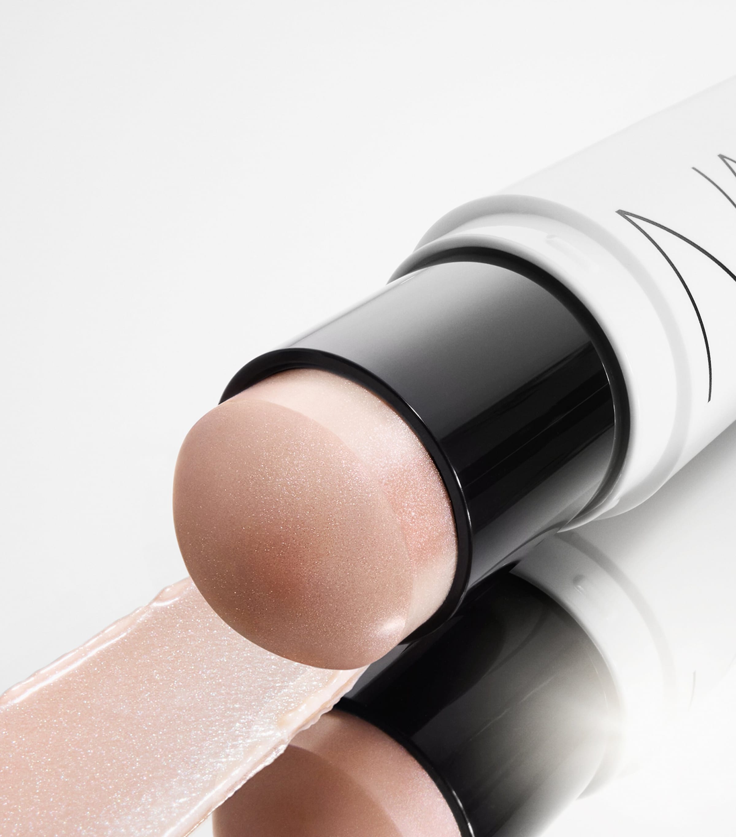 NARS Light Reflecting Luminizing Stick Eros Image 9