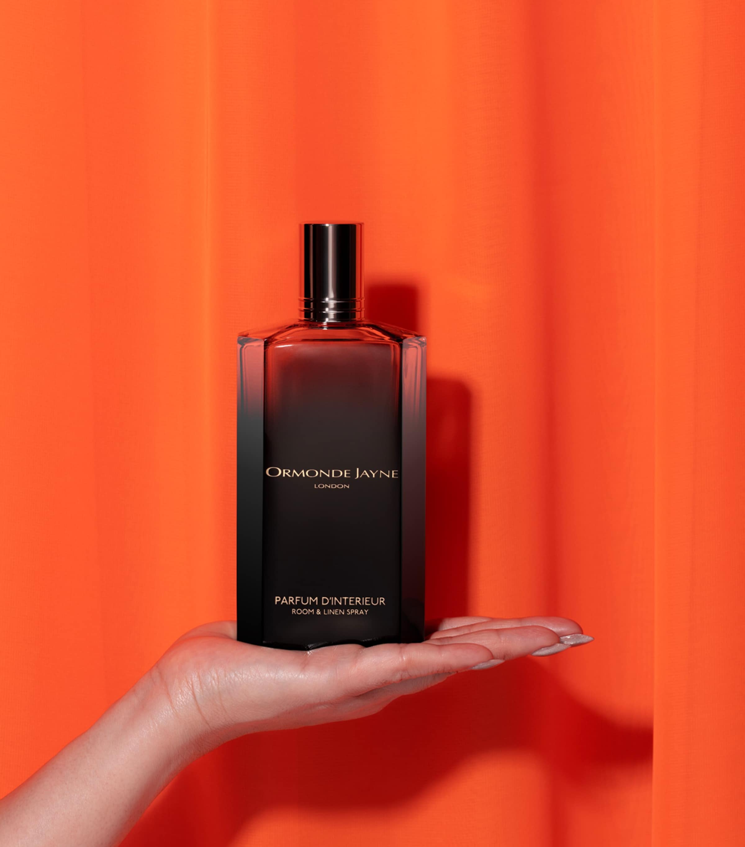 Ormonde Jayne Casablanca Lily Room Spray (200ml) Ombre Image 3