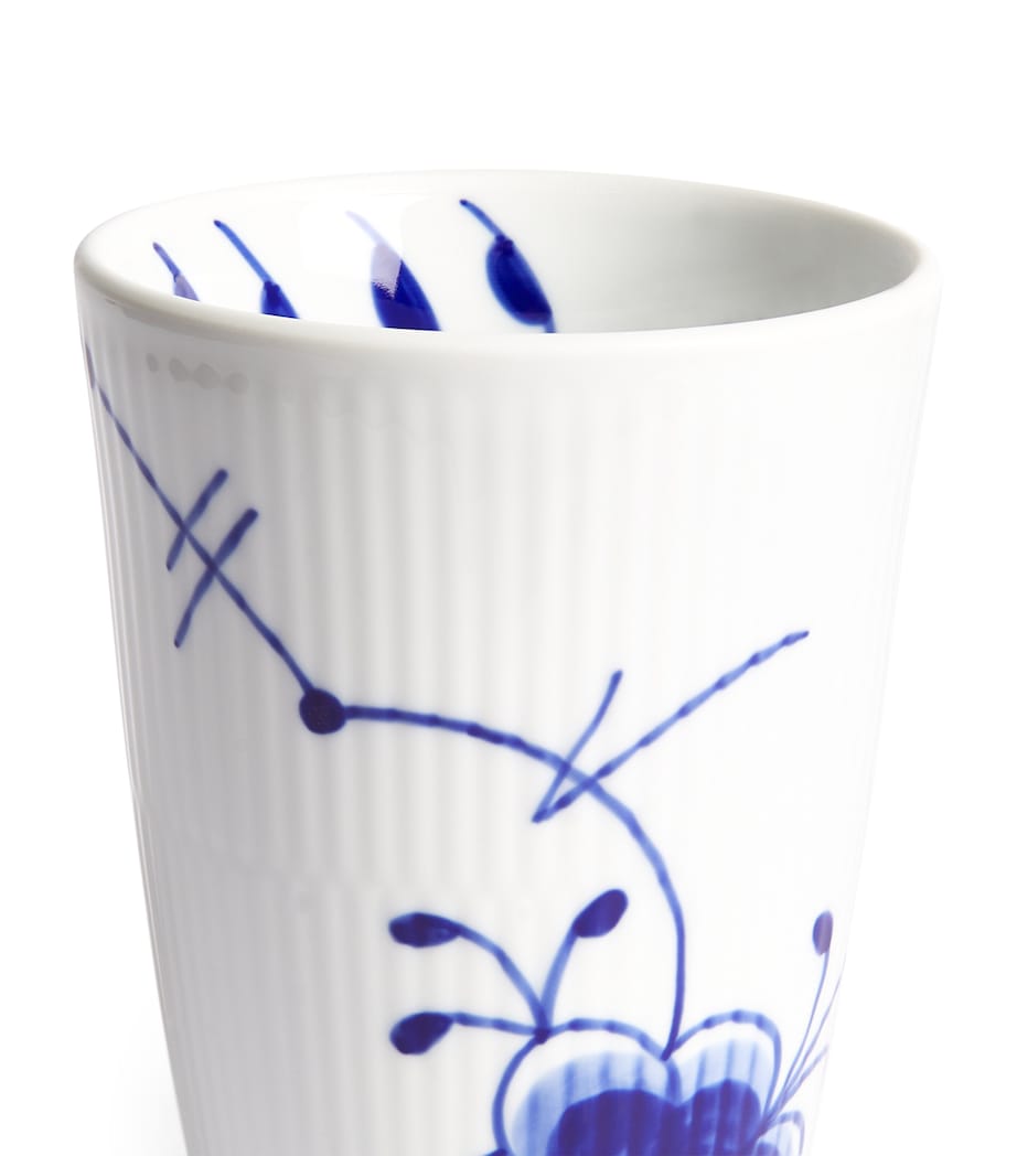Blue Fluted Mega Thermal Mug (390ml) BLUE Image 4