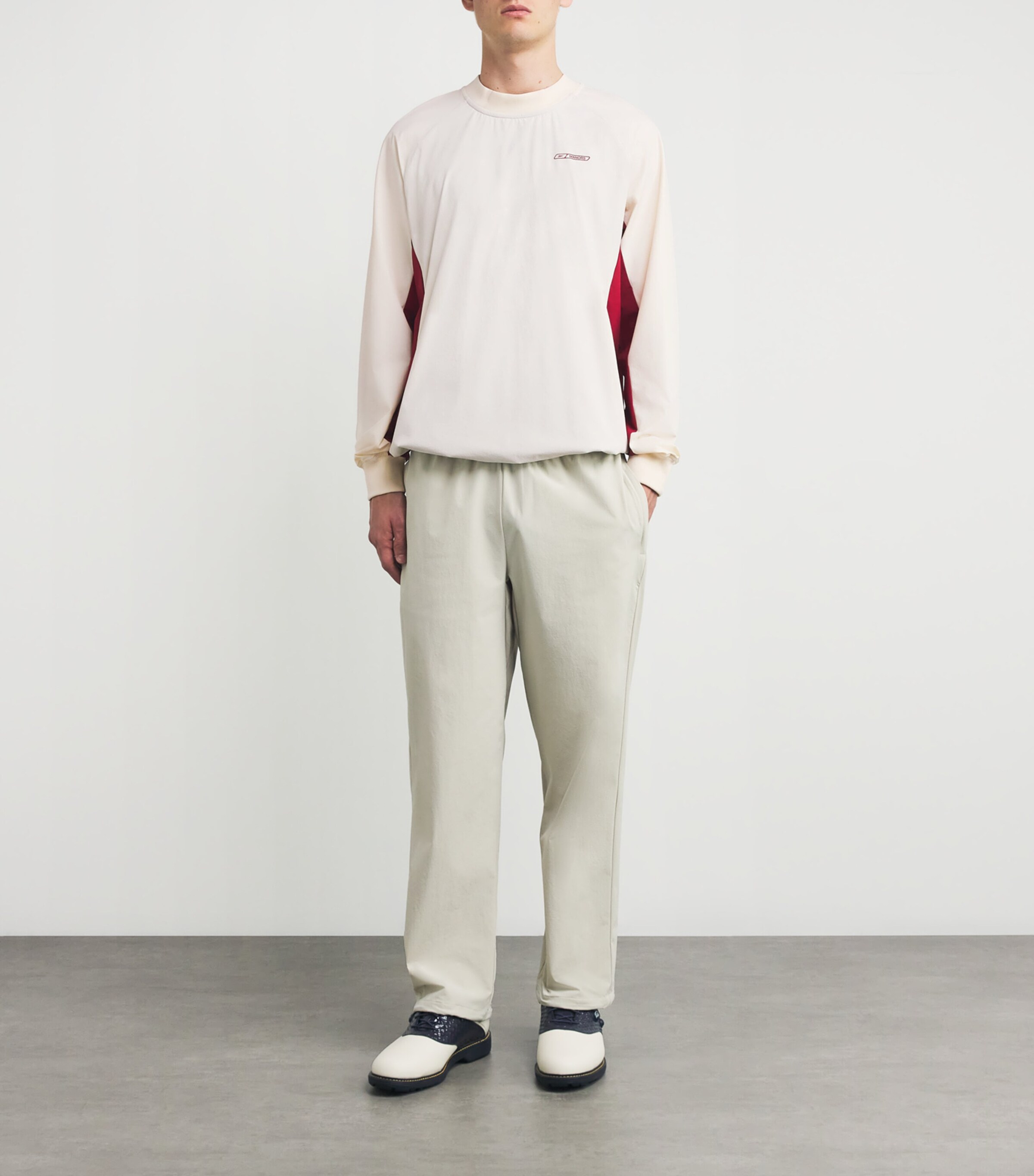 x Reebok Logo Windbreaker CHALK Image 2