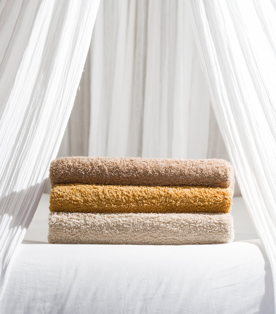 Abyss & Habidecor Egyptian Cotton Super Pile Hand Towel (55cm x 100cm) Curcuma Image 4