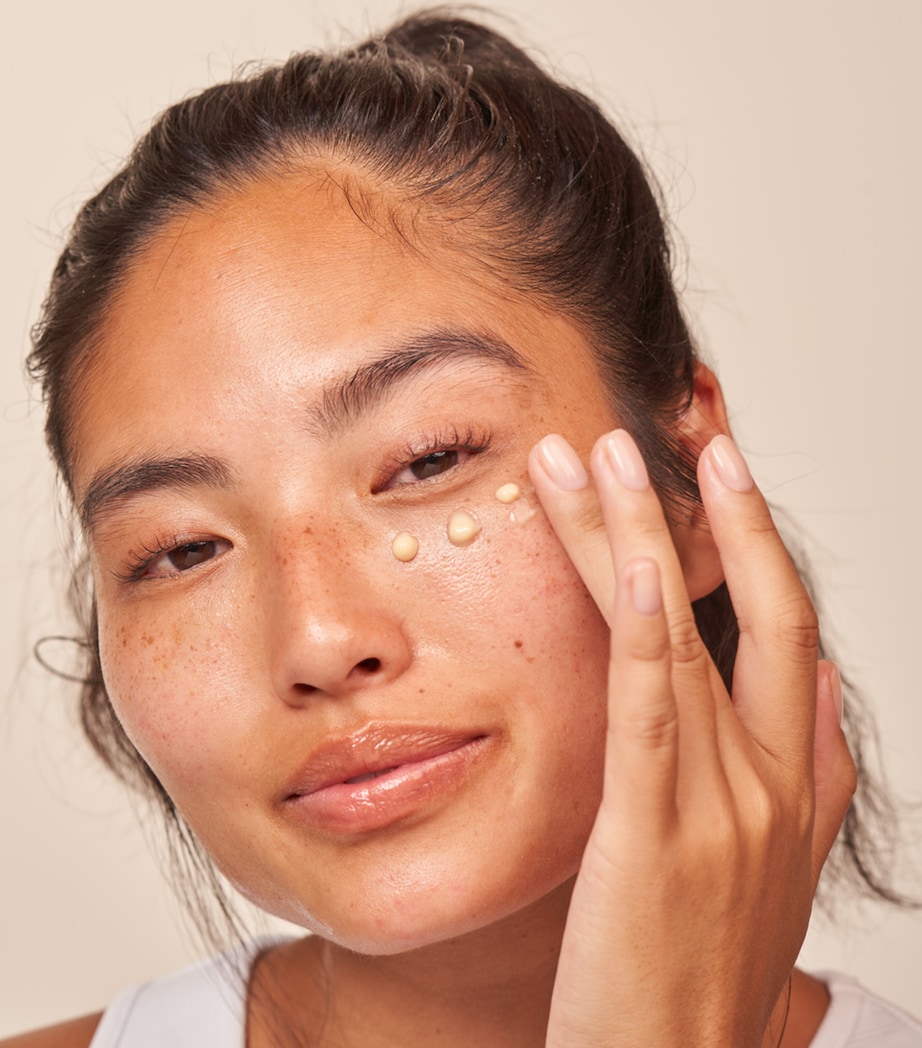 Vitamin C + Lactic Firm & Bright Eye Treatment (15ml) NO COLOUR Image 3