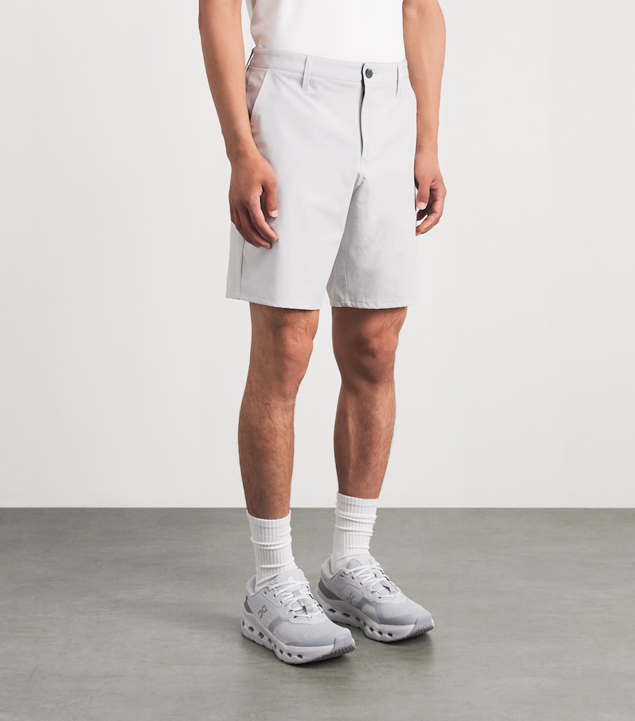 VUORI Mens 8’’ Aim Shorts Sll Salt Linen Image 4