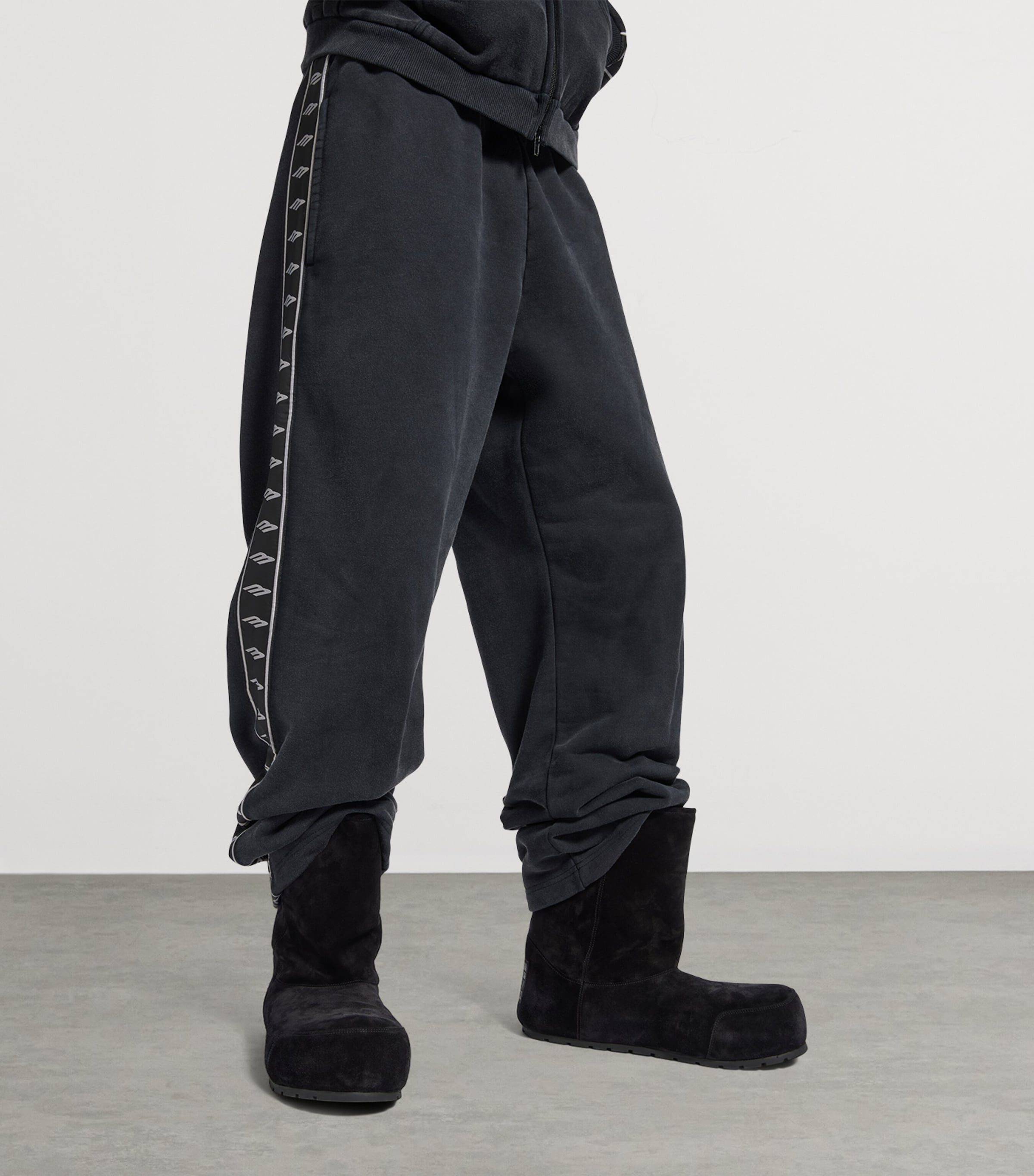 Oversized Logo Sweatpants 5466 Image 5