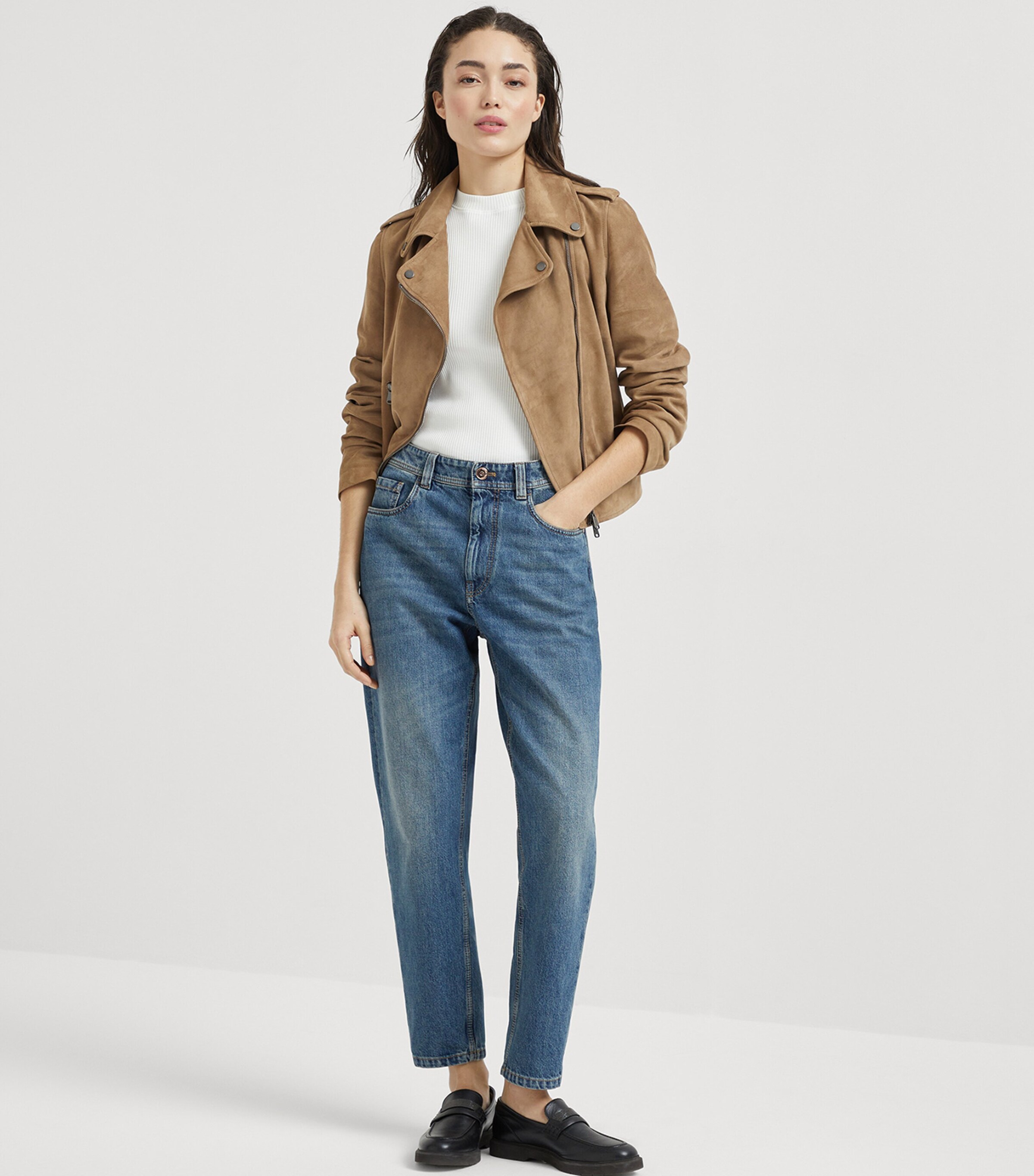 Brunello Cucinelli Womens Baggy Tapered Jeans Image 4