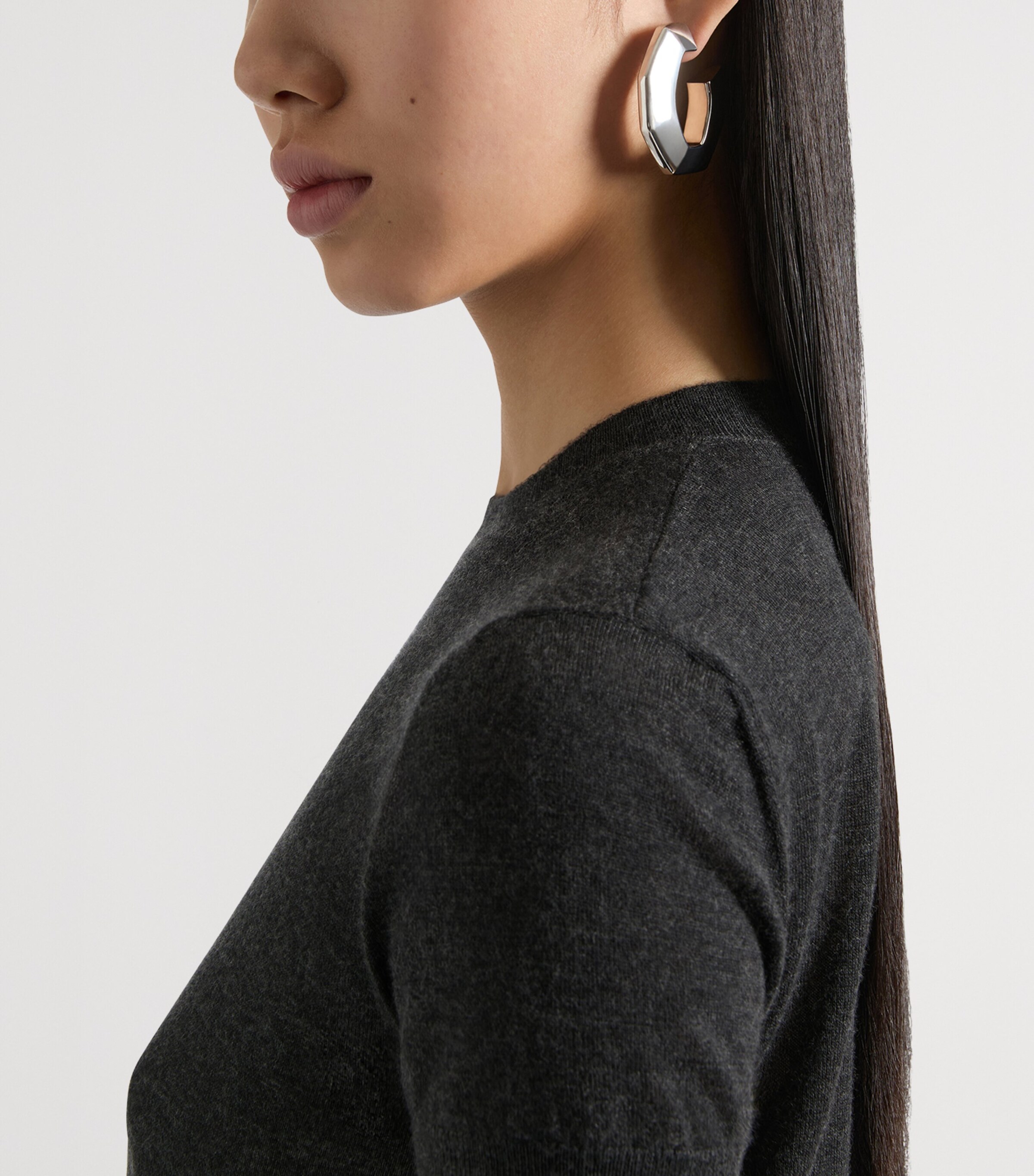 Large Structural Earrings SILVERY Image 3