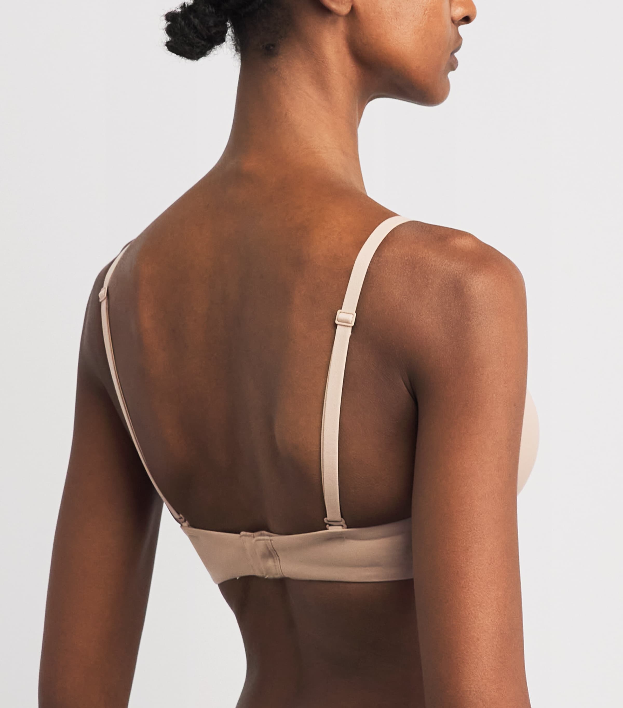 Skims Womens Fits Everybody T-Shirt Bra Clay Image 3