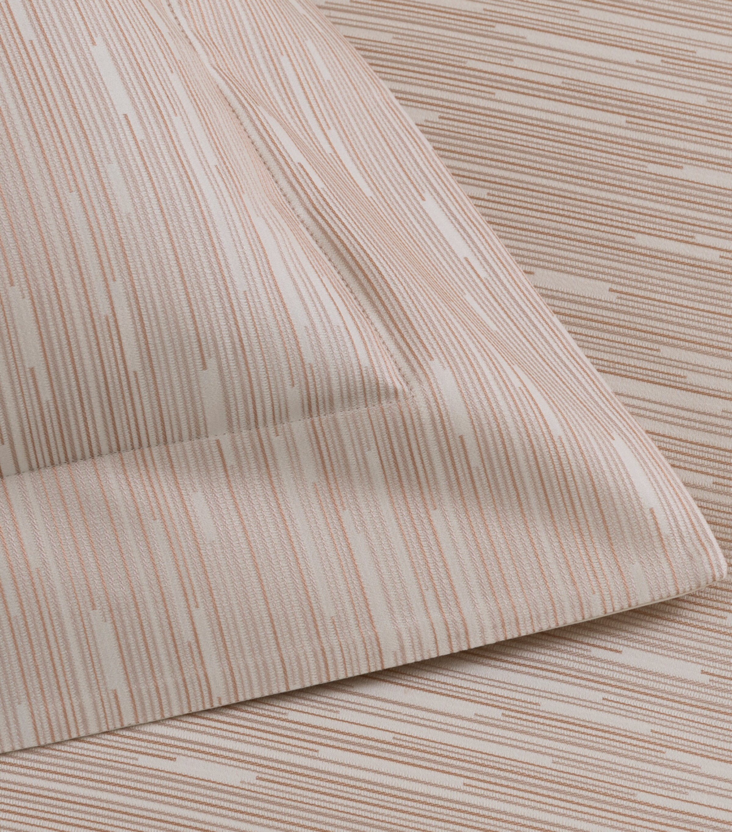Frette Stardust Jacquard Oxford Pillowcase (51cm x 71cm) Vanilla/misty Image 2