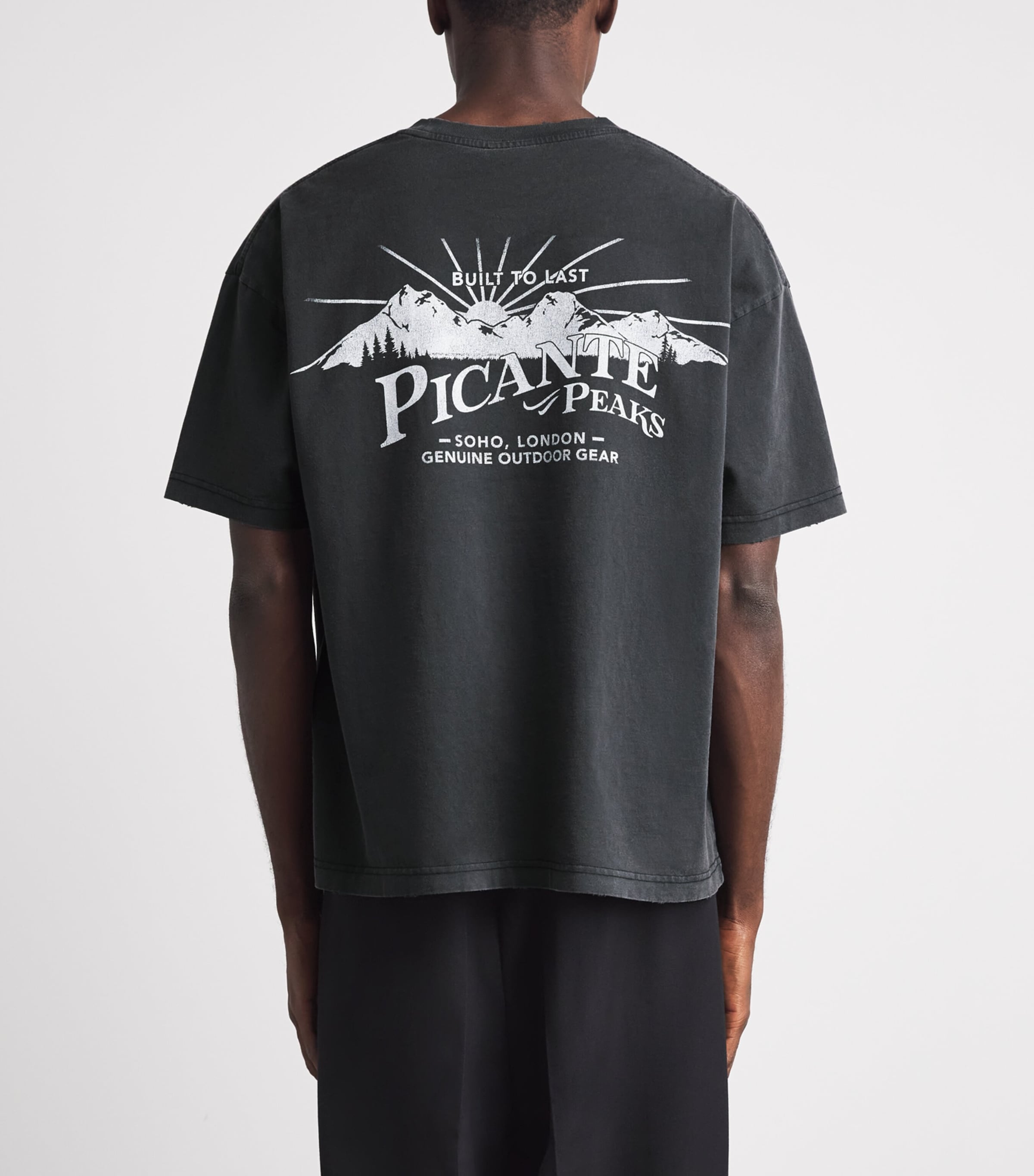 Picante Mens Organic Cotton Peaks Patch Logo T-Shirt Vintage Black Image 5