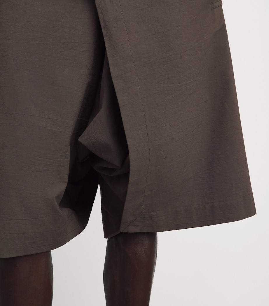 IM MEN Mens Wide-Leg Chino Shorts Dark Brown Image 3