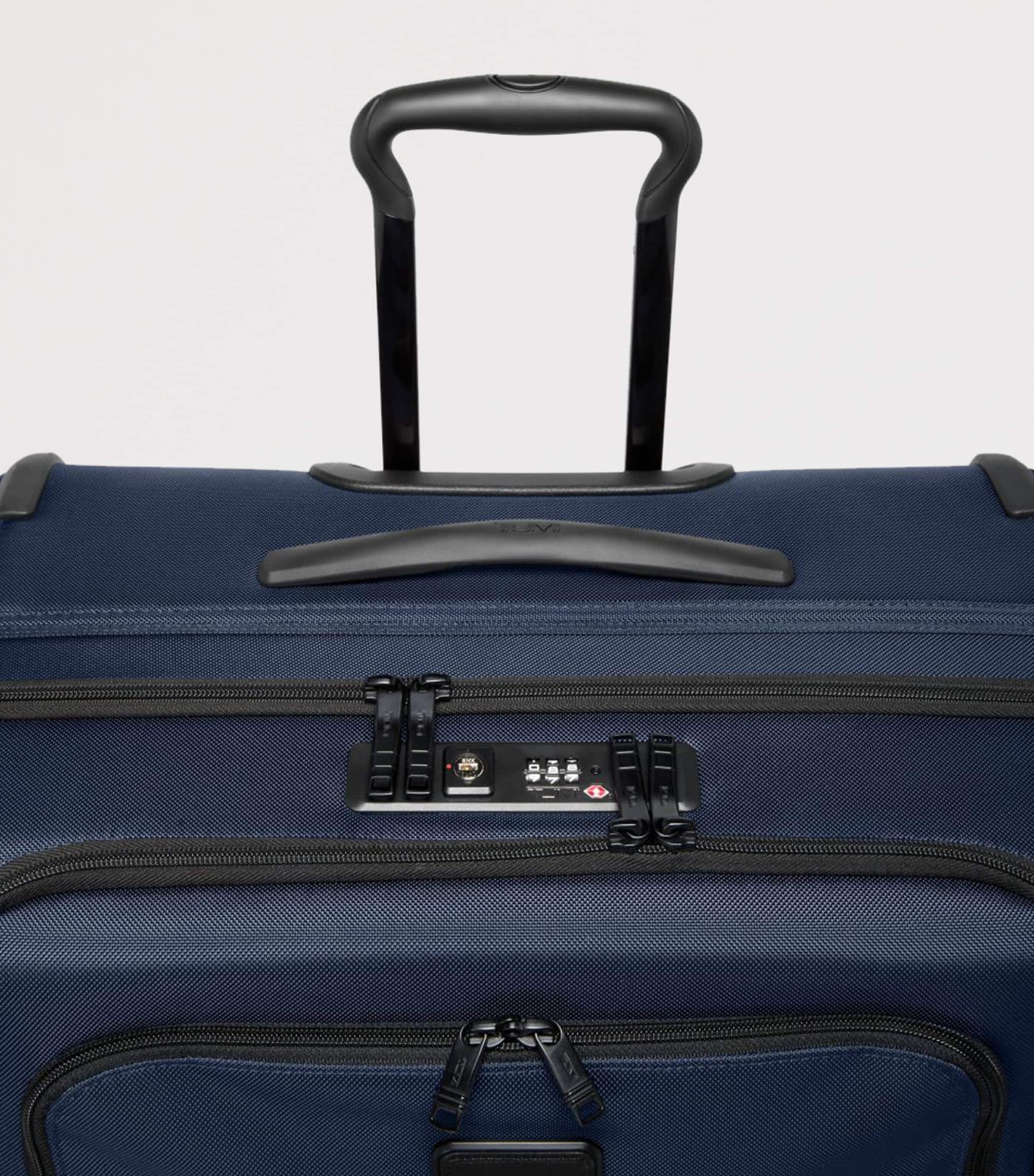 Alpha 3 Extended Trip Expandable 4 Wheel Check-In Suitcase (78.5cm) NAVY 1596 Image 5