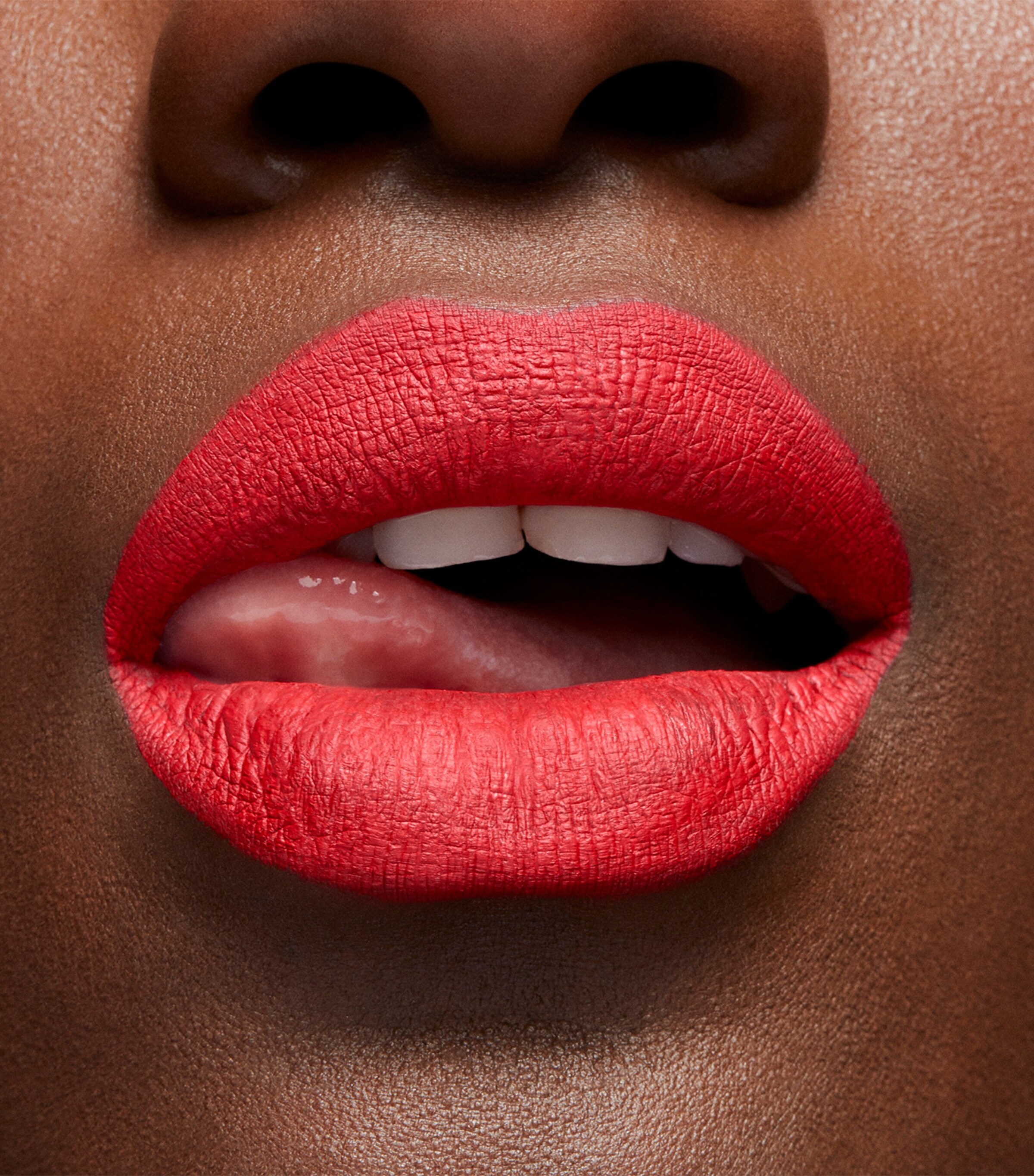 MAC Locked Kiss Ink 24hr Lipcolour Ruby True Image 5