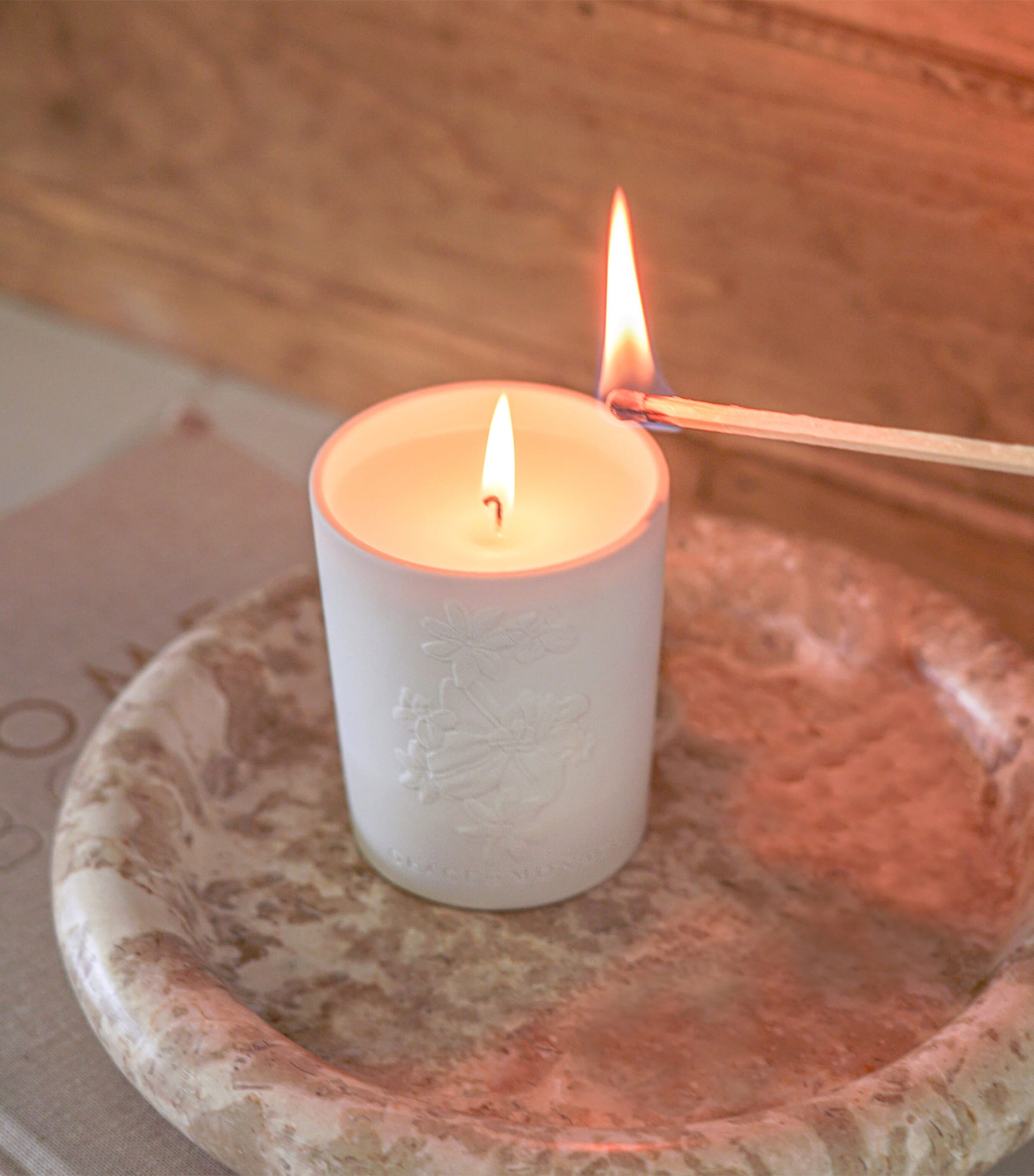 Small Promenade Sur Le Rocher Candle (250g) NO COLOUR Image 3