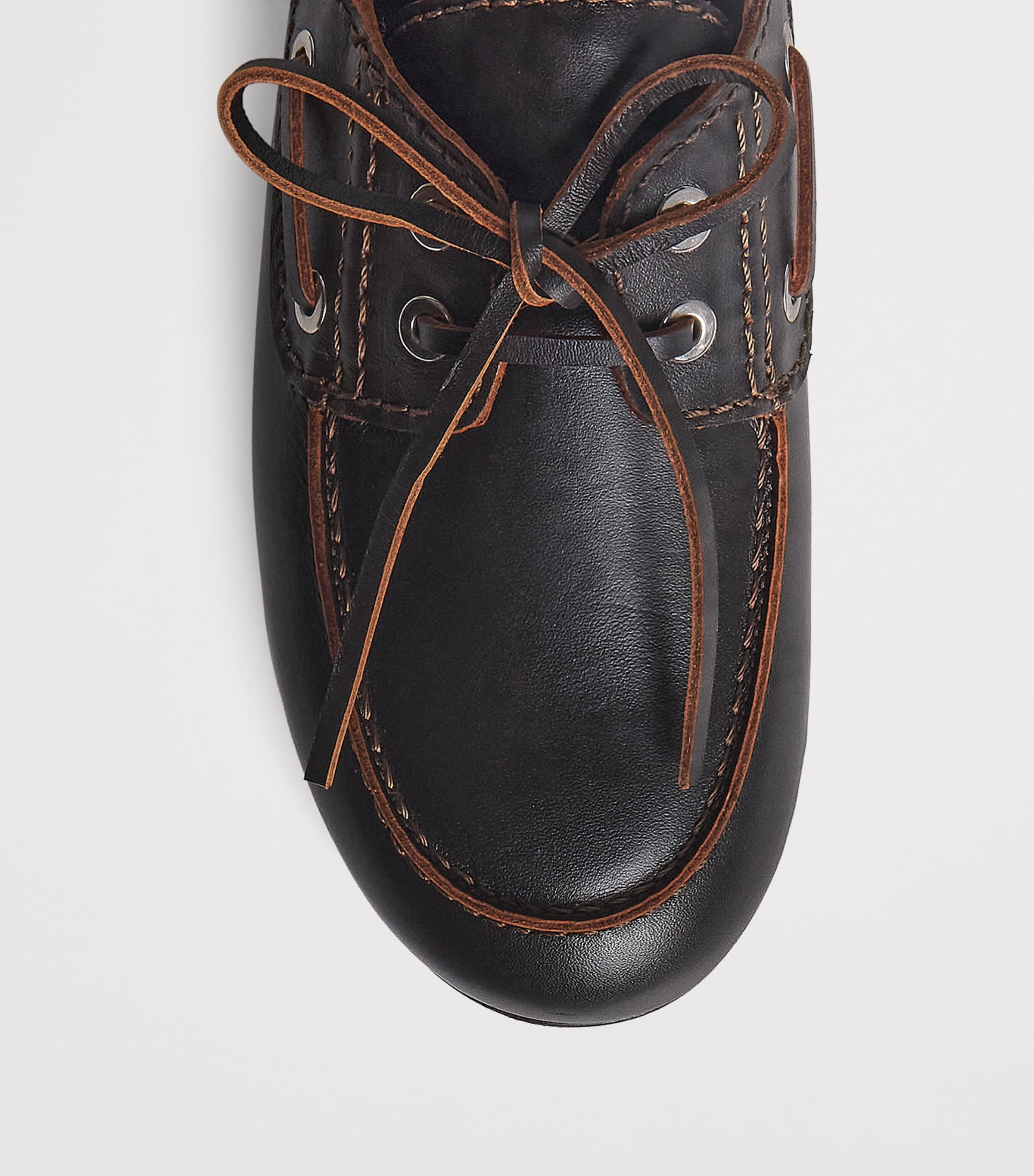 Leather Boat Shoes BROWN Image 4