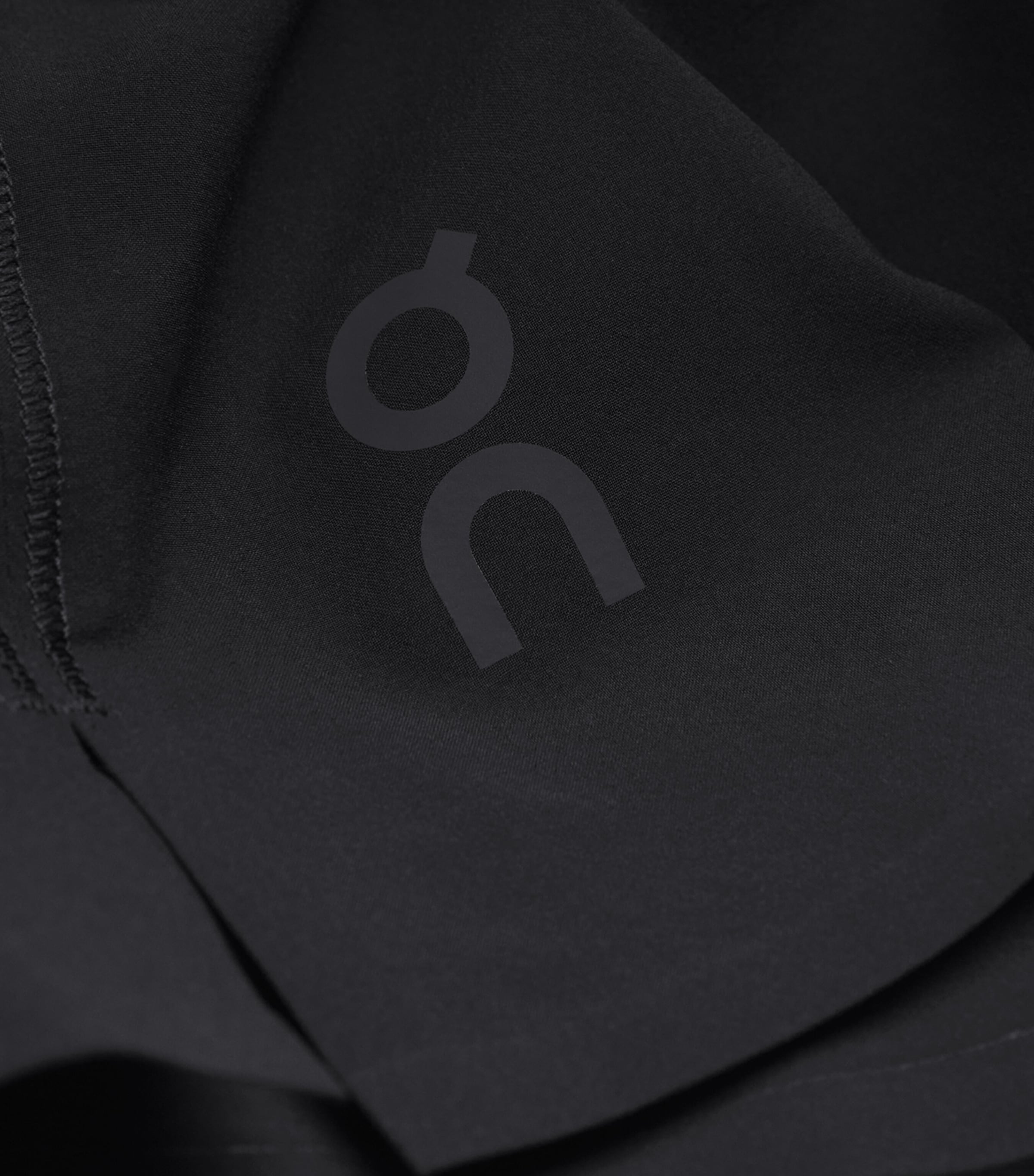 On Mens Focus Shorts Black Image 6