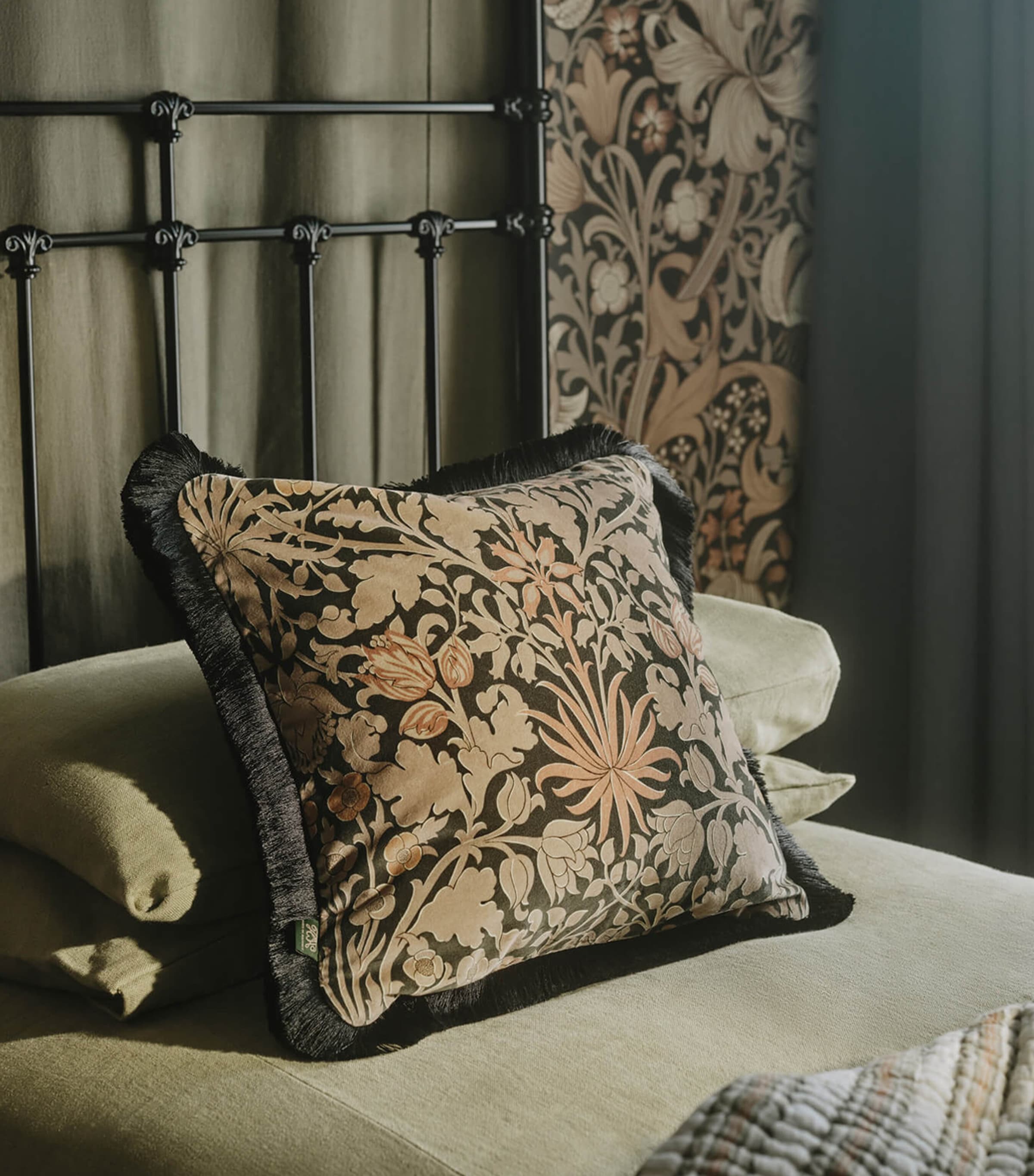 Velvet Hyacinth Novellus Fringed Cushion (45cm x 45cm) NOIR Image 2