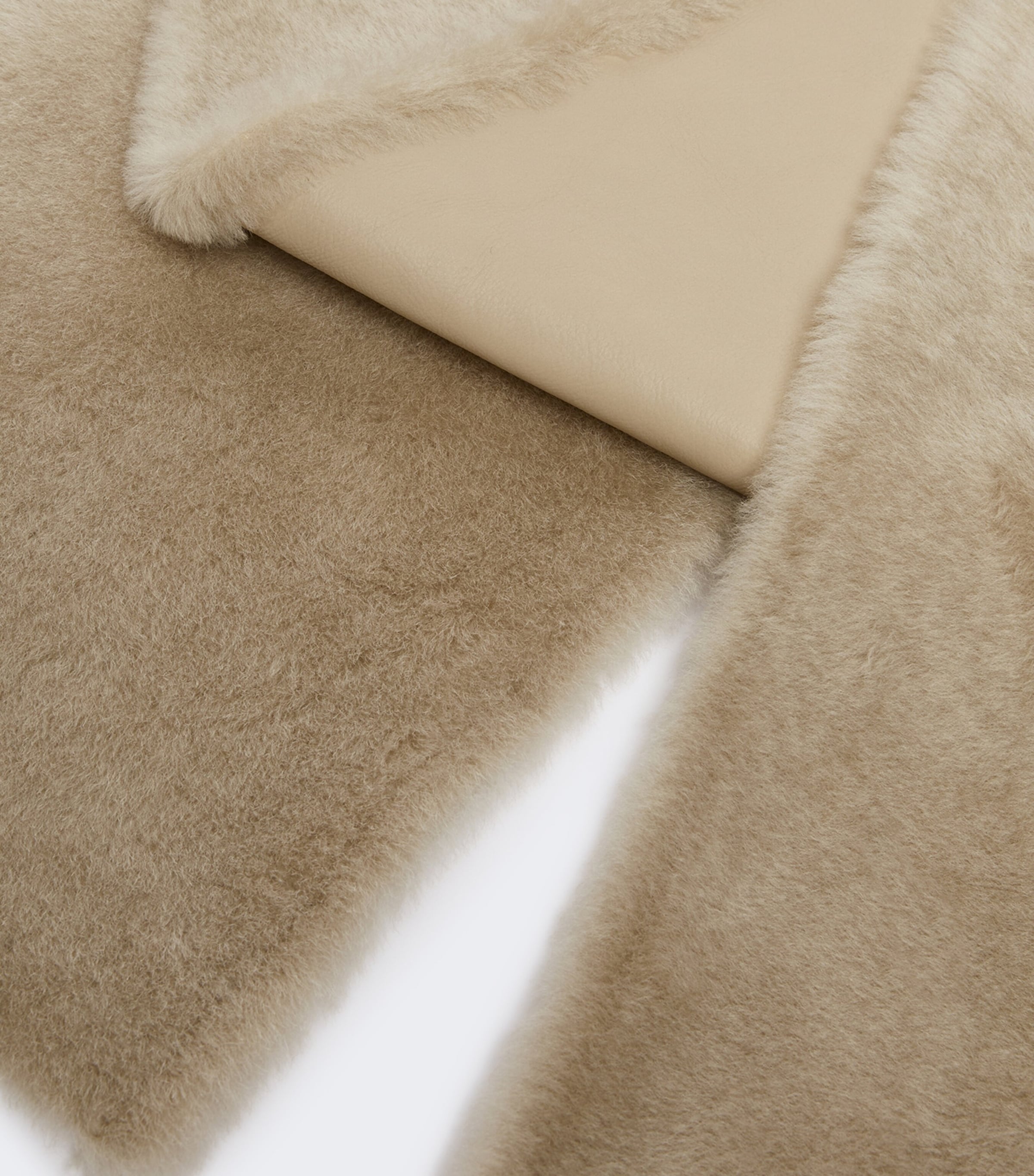 Max Mara Shearling Scarf Beige Image 3