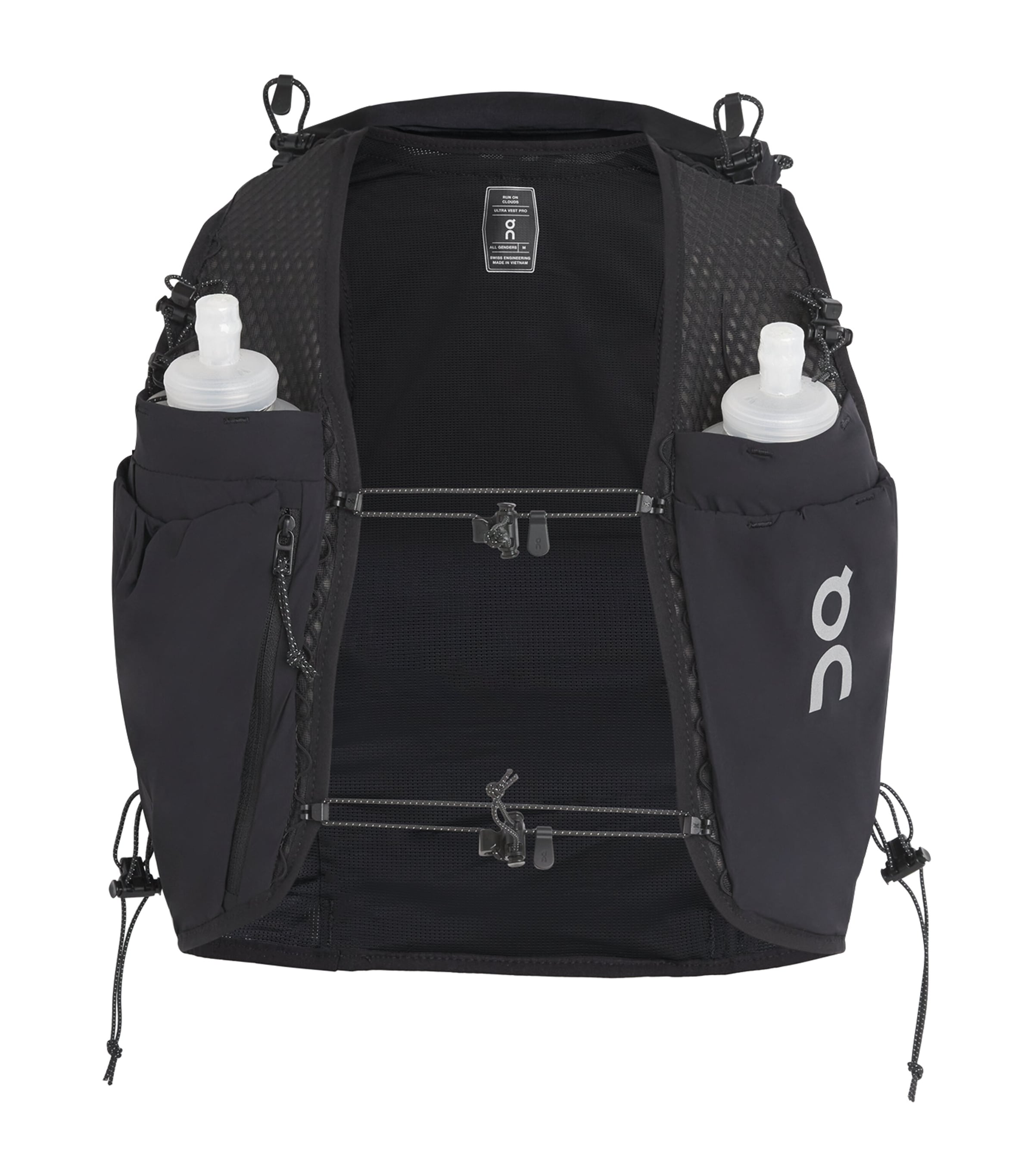 On Ultra Pro Vest In Black