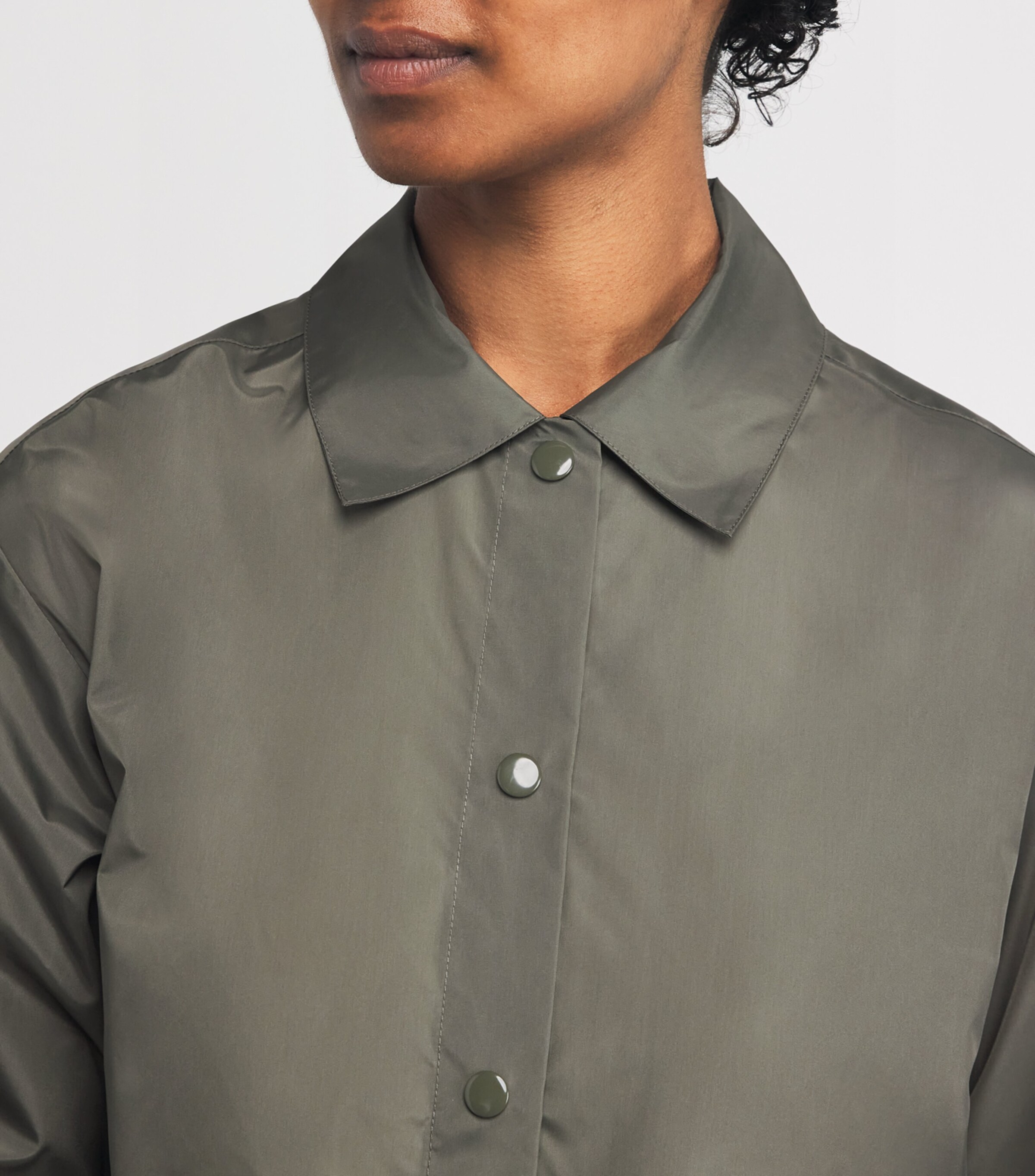 Nylon Overshirt KAKI Image 6